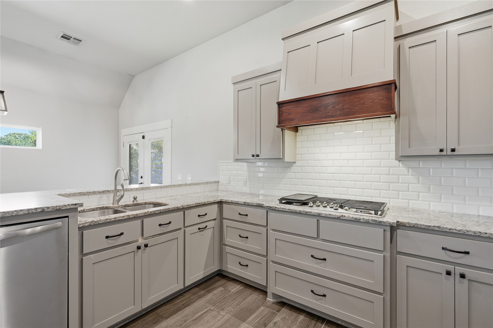 101 Woodview Lane Sapulpa OK 74066