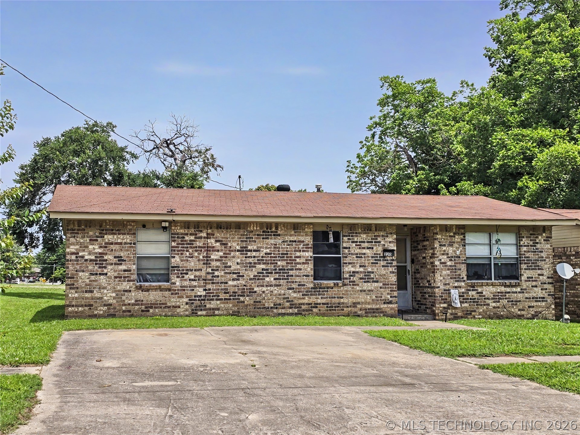 220 W Ross Street Tahlequah OK 74464