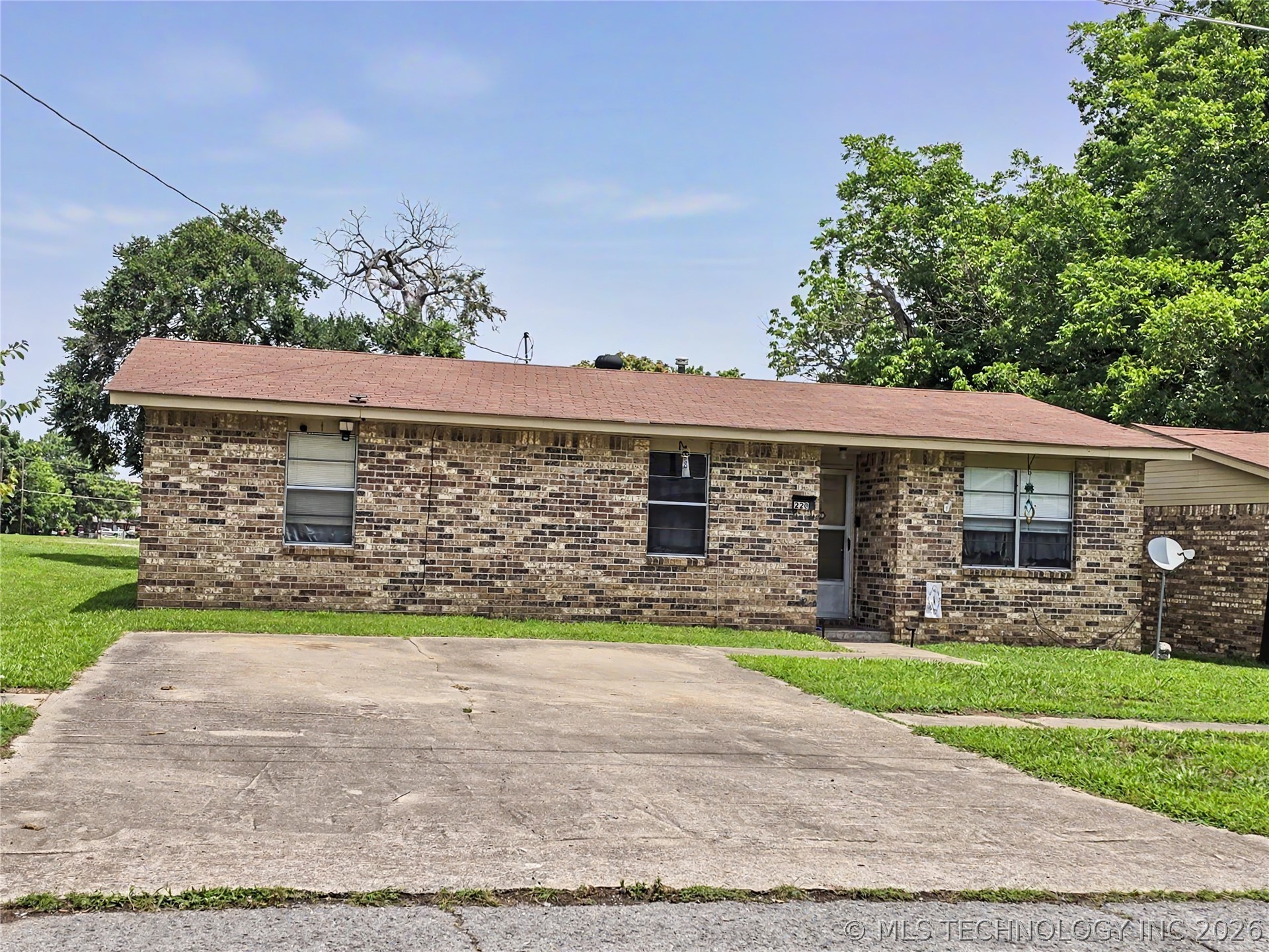 220 W Ross Street Tahlequah OK 74464