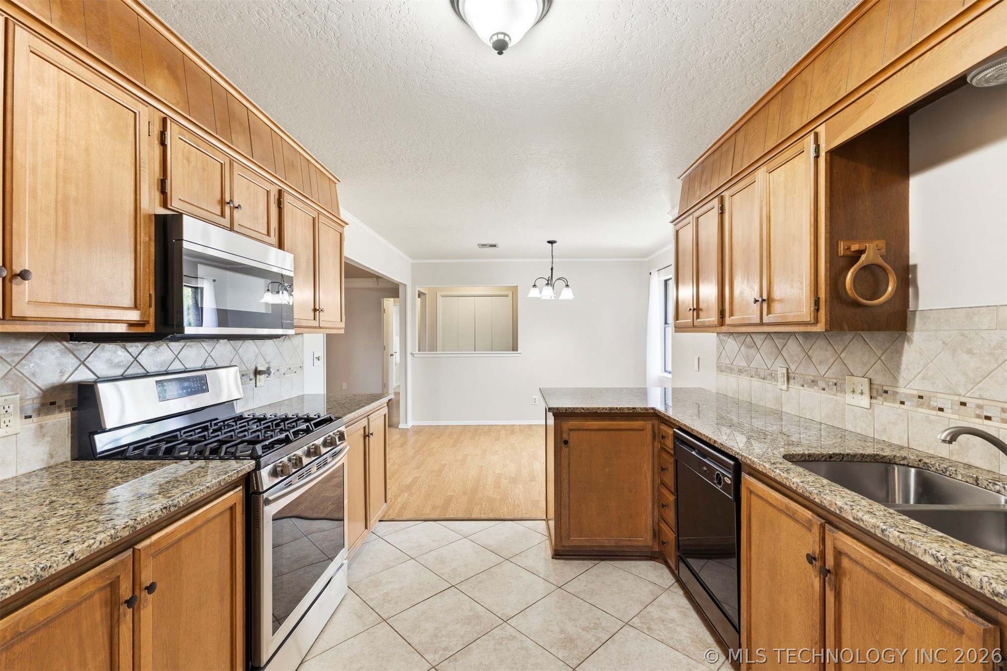 12309 E 81st Street Owasso OK 74055