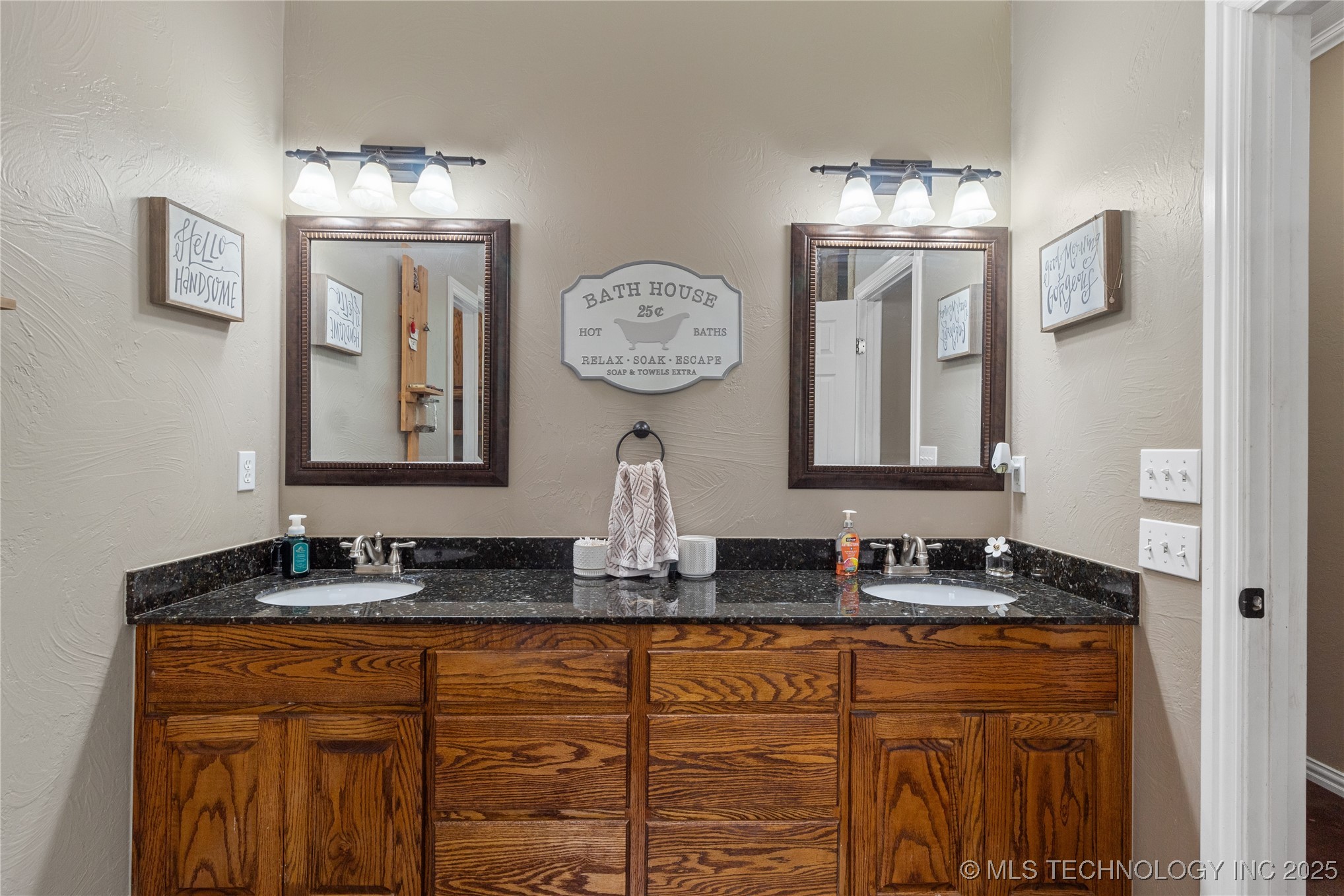 16201 County Road 3635 Ada OK 74871