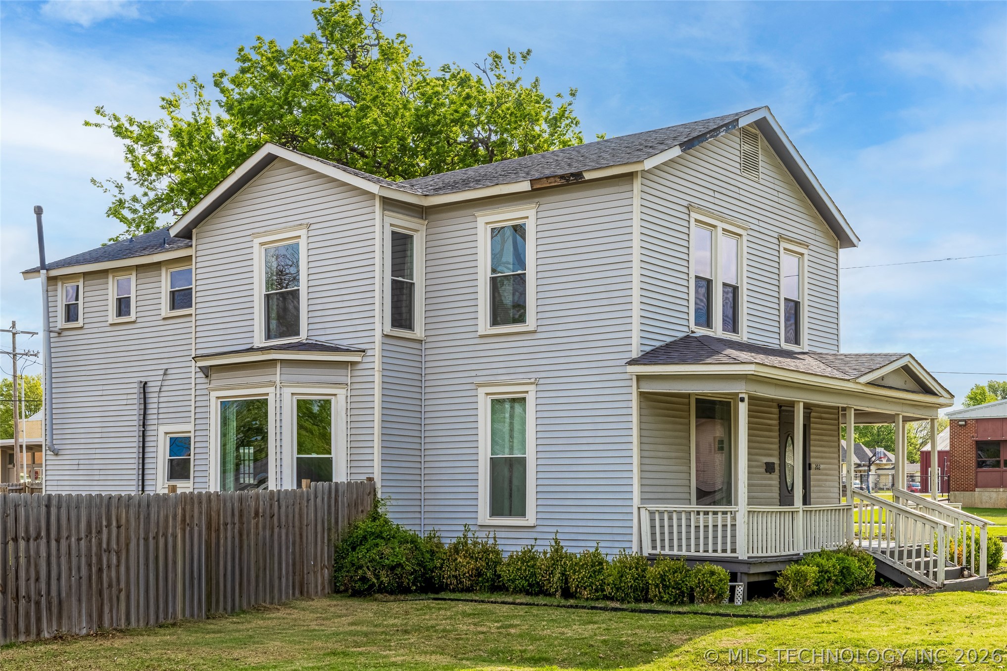 202 W 4th Street Claremore OK 74017