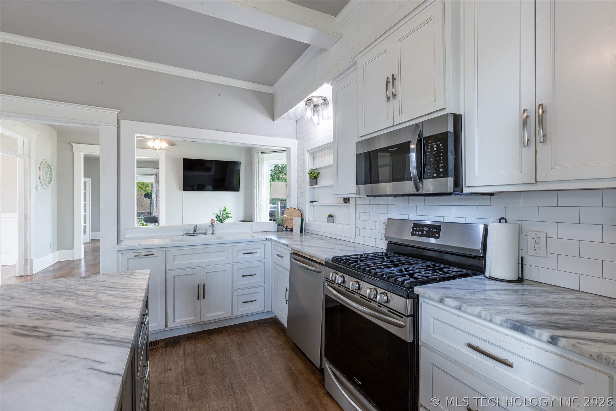 202 W 4th Street Claremore OK 74017