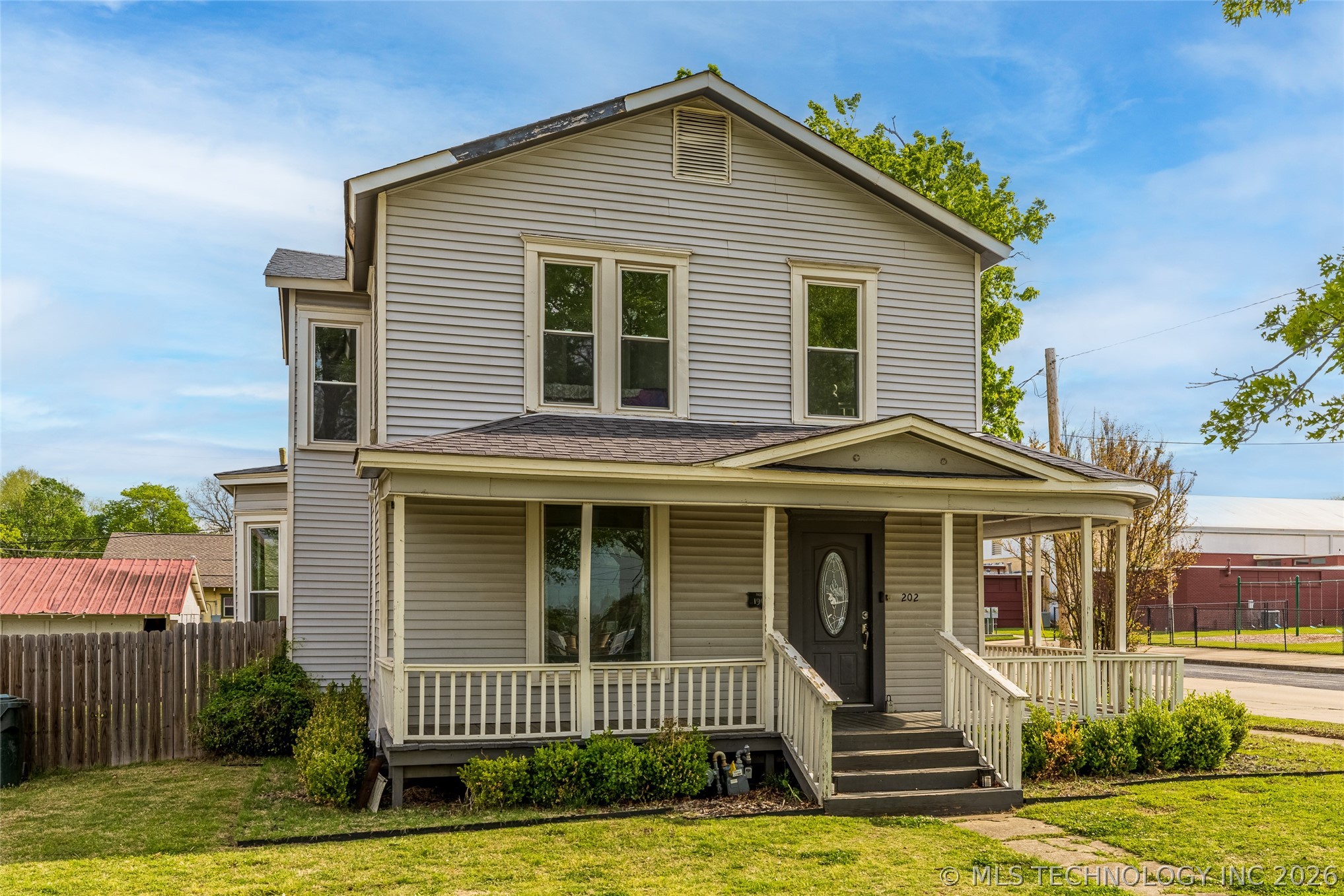 202 W 4th Street Claremore OK 74017