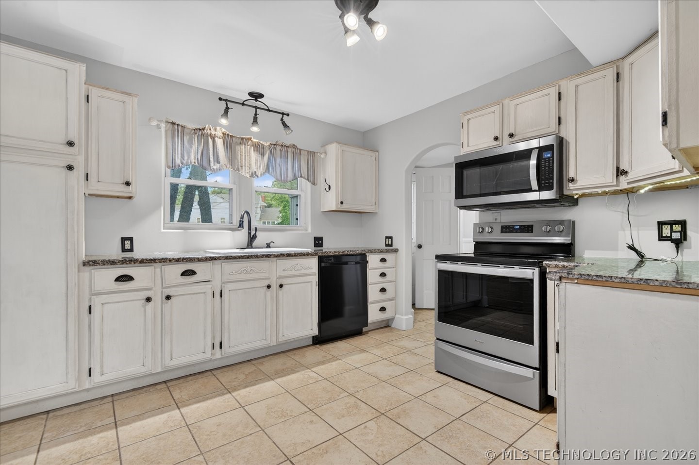 1715 S Osage Avenue Bartlesville OK 74003