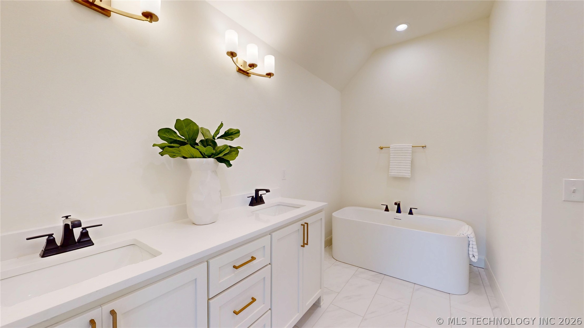 14227 S Evanston Avenue Bixby OK 74008