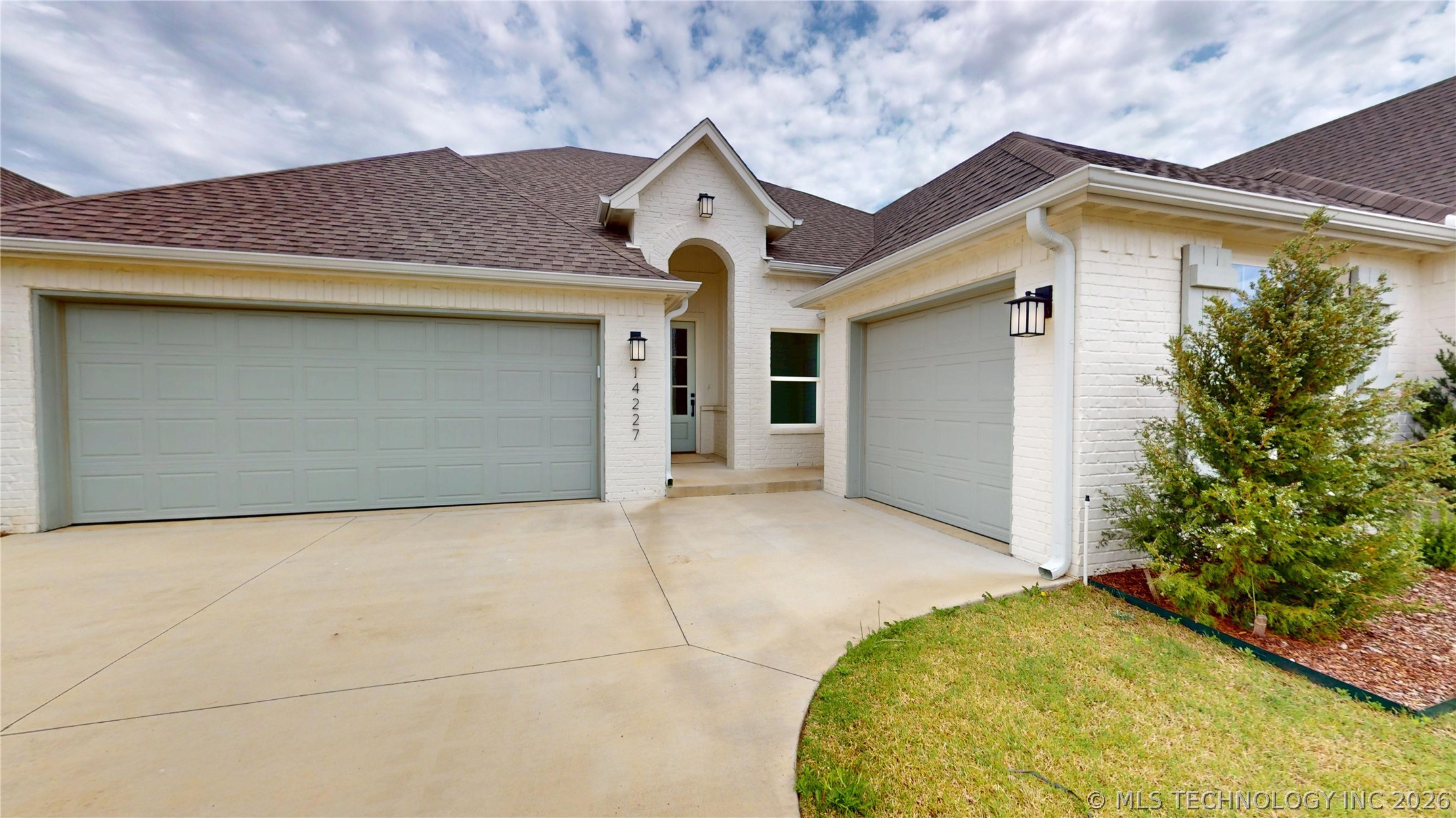 14227 S Evanston Avenue Bixby OK 74008