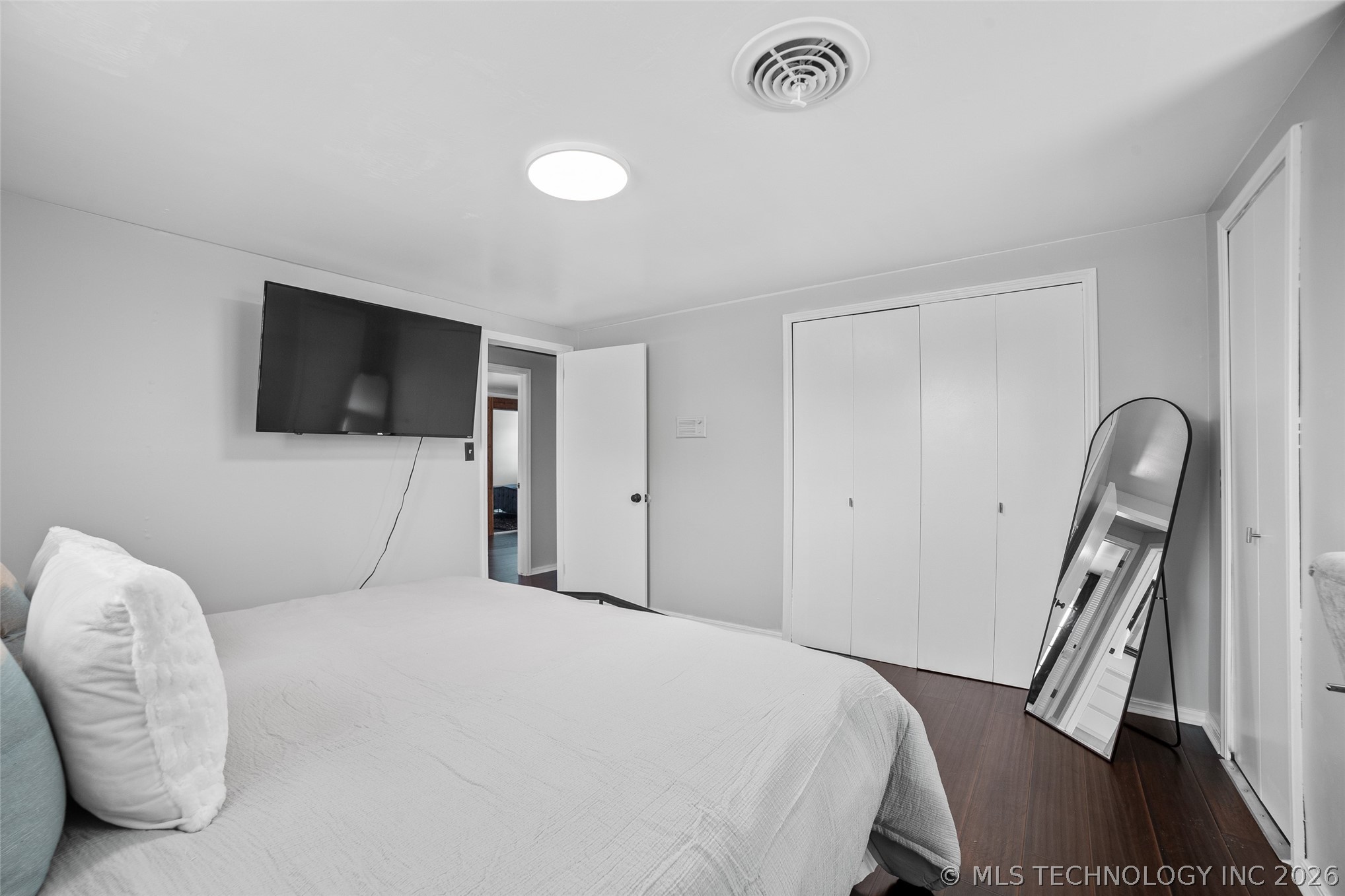 6525 E 56th Place Tulsa OK 74145