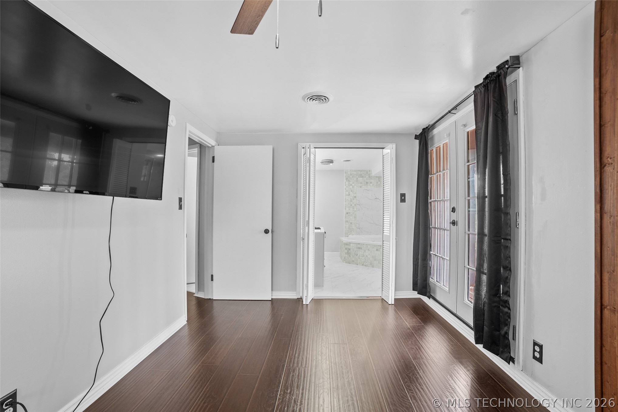 6525 E 56th Place Tulsa OK 74145