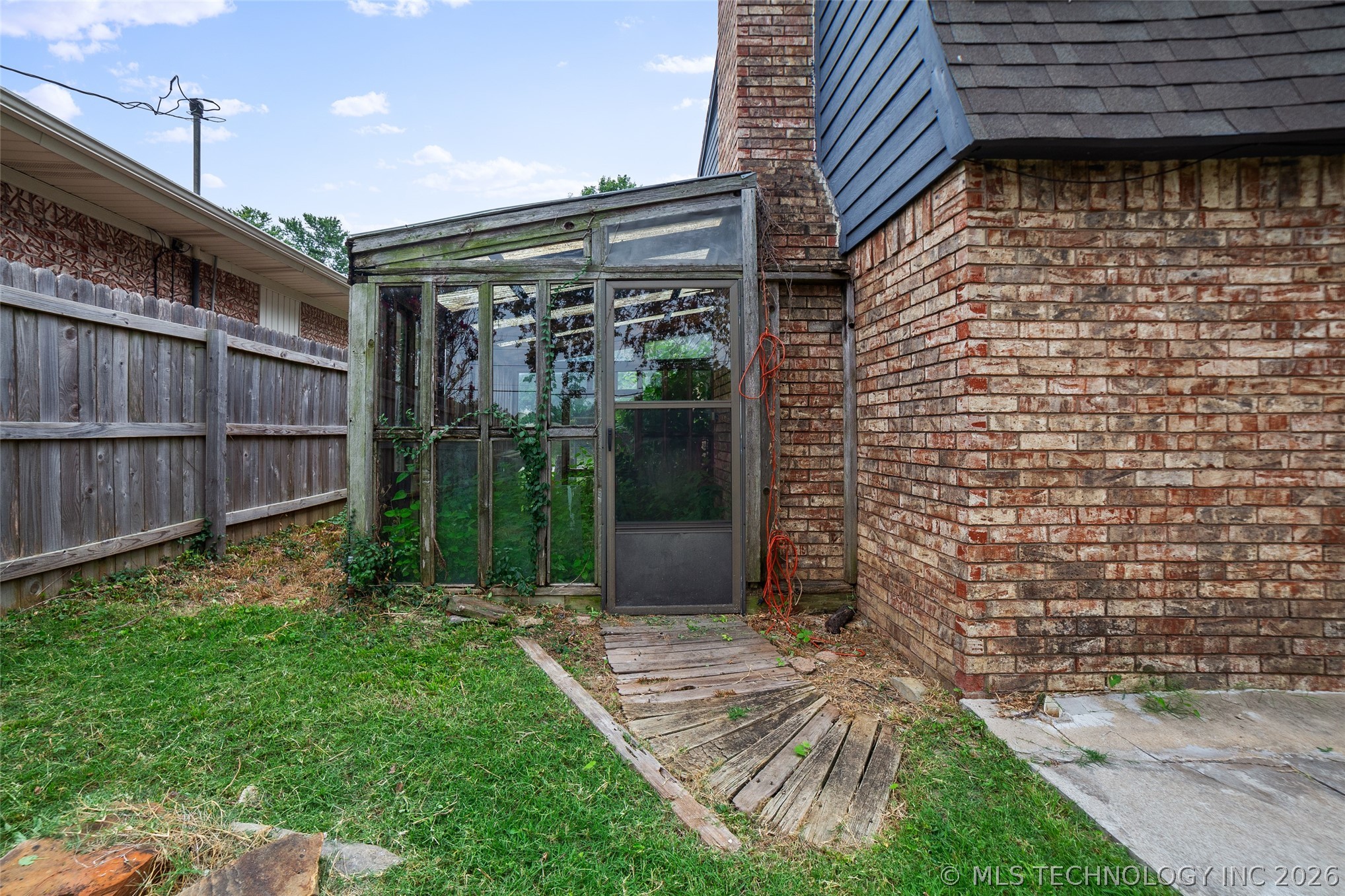 6525 E 56th Place Tulsa OK 74145