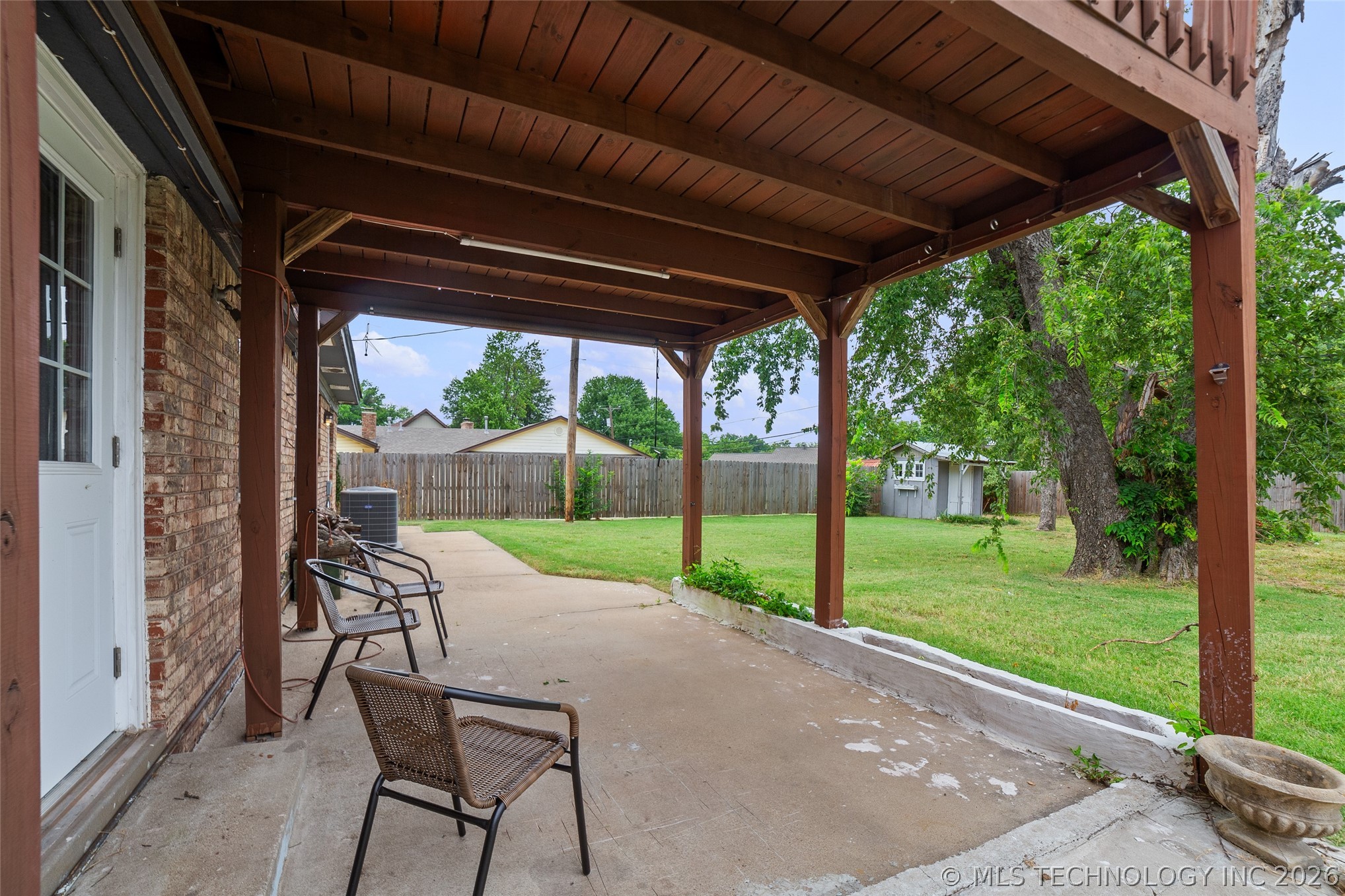 6525 E 56th Place Tulsa OK 74145