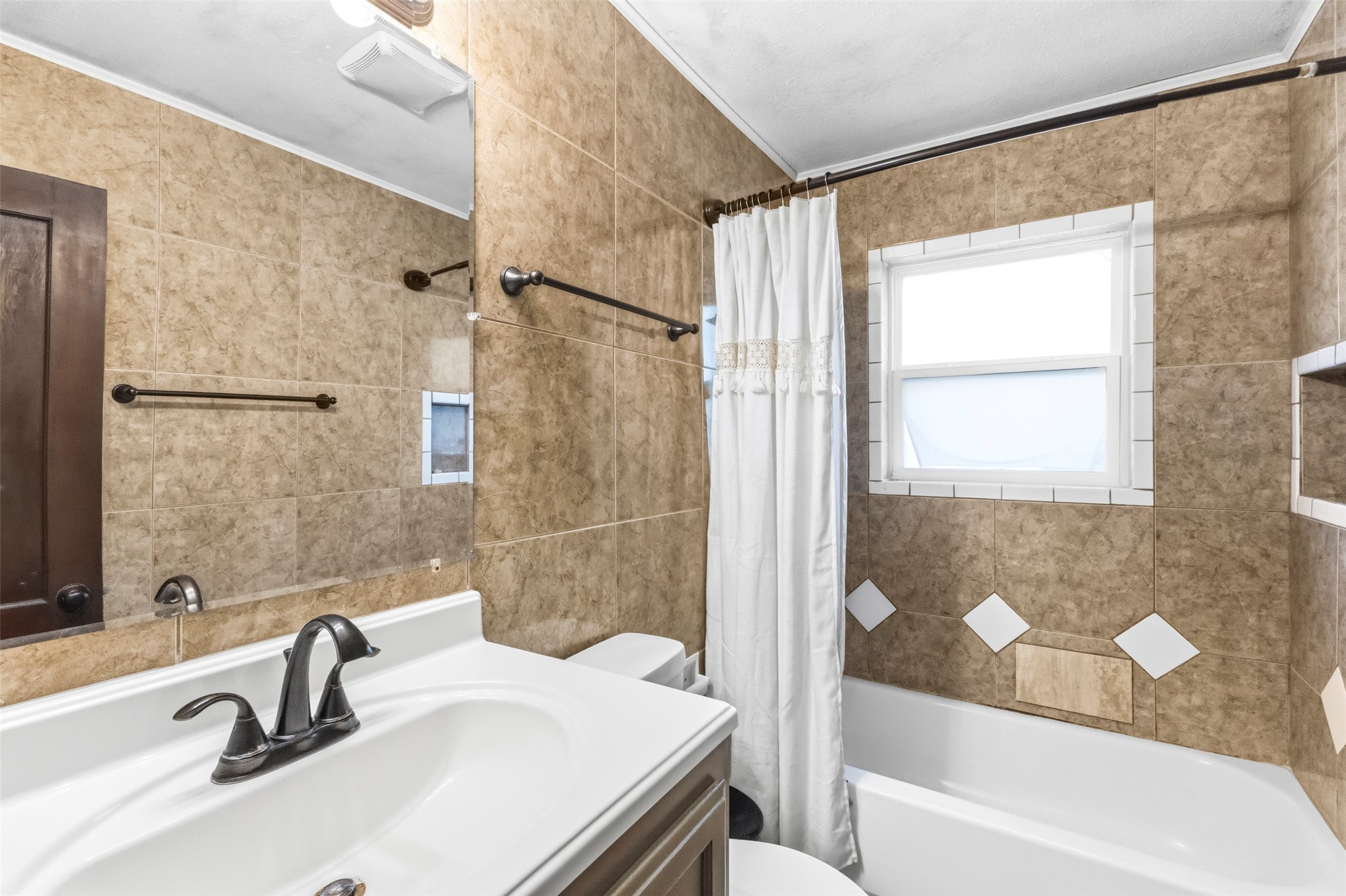 518 W 8th Ada OK 74820