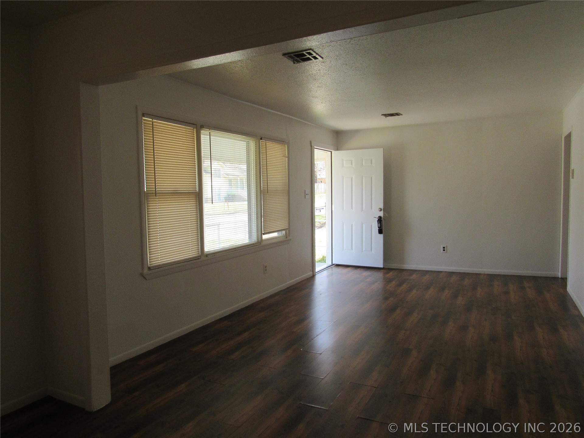 519 N Highland Ada OK 74820