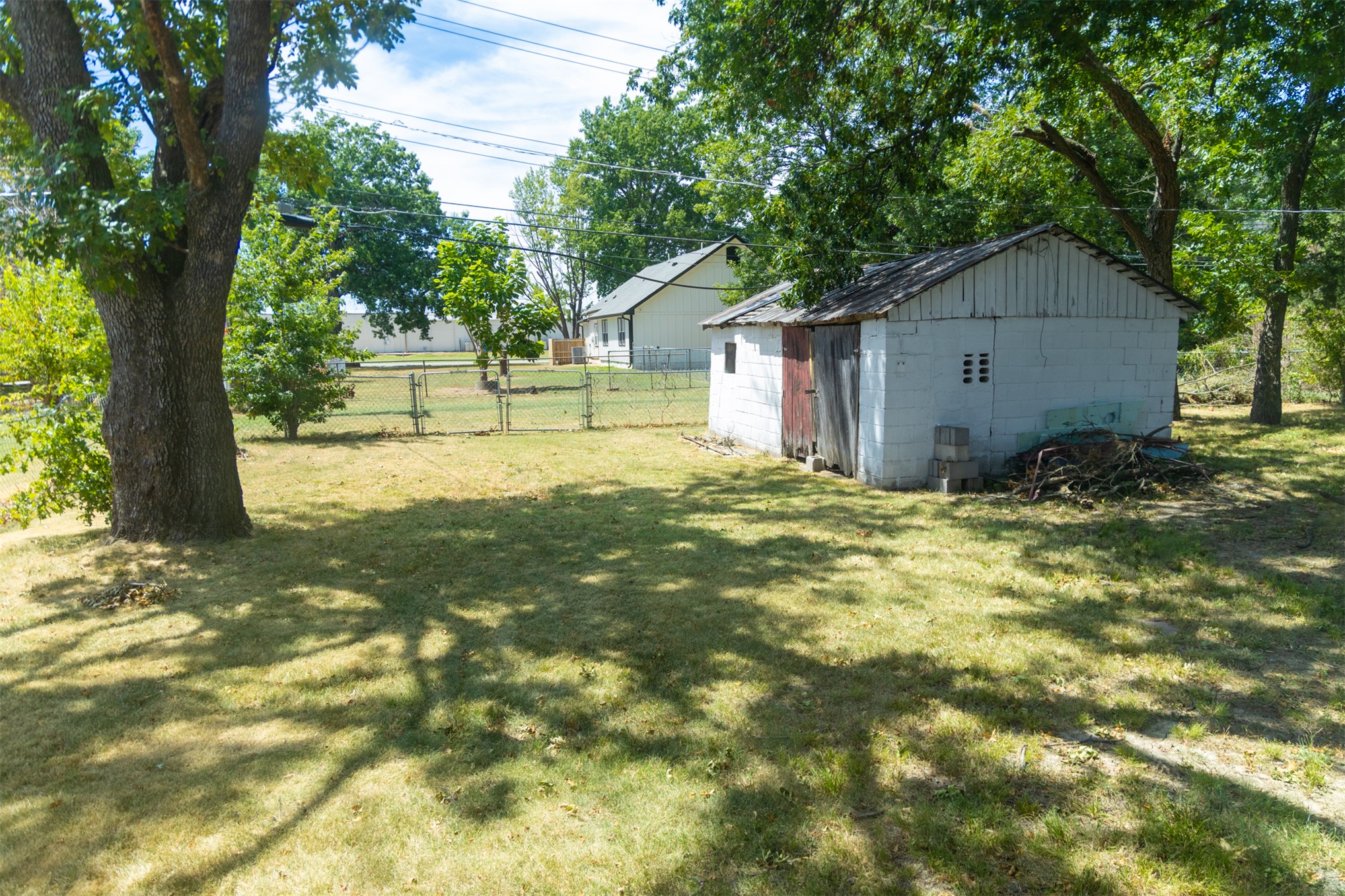 518 S Vann Pryor OK 74361