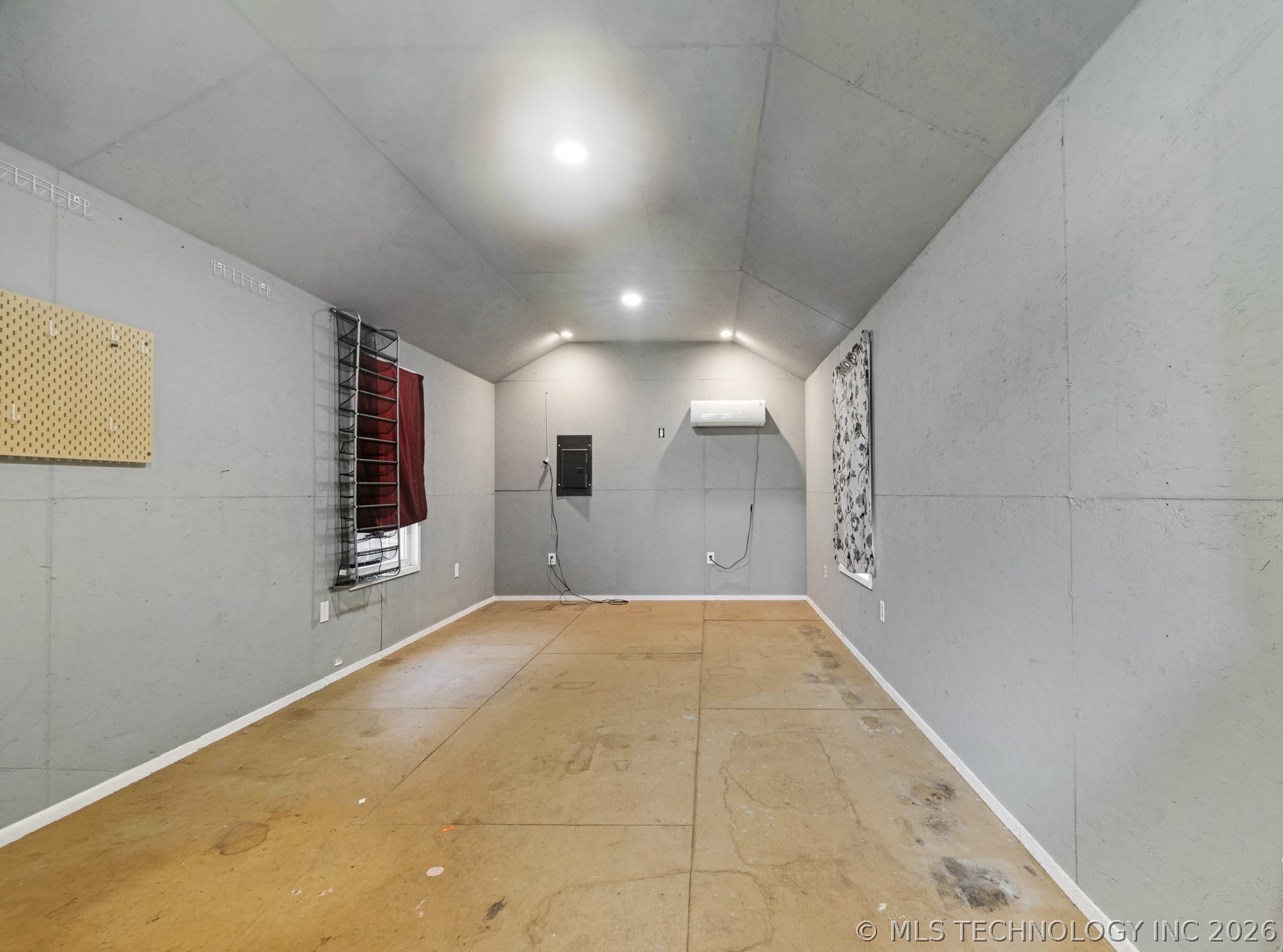 108 NW 4 Fort Towson OK 74735