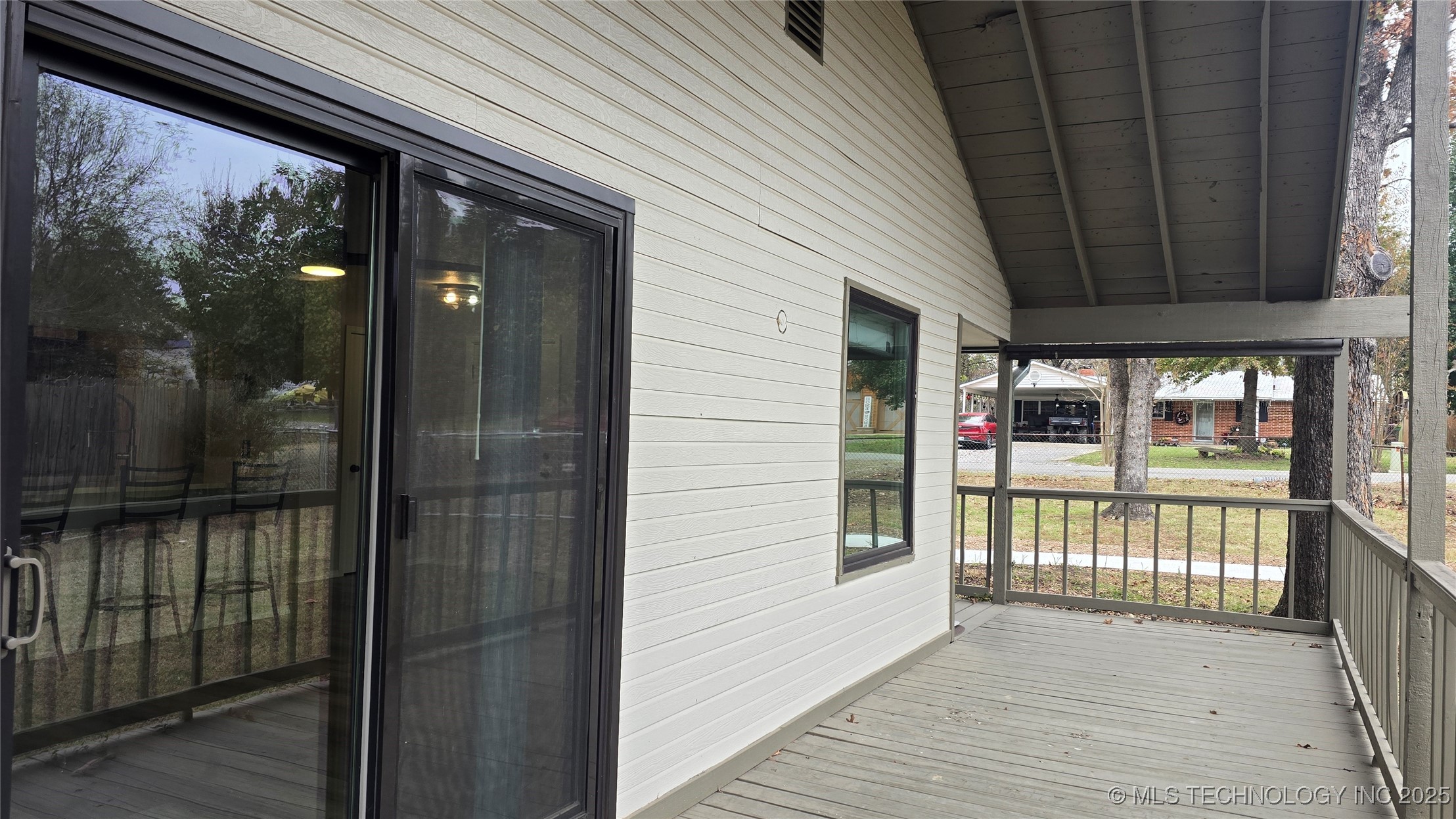 293 Kiamichi Eufaula OK 74432