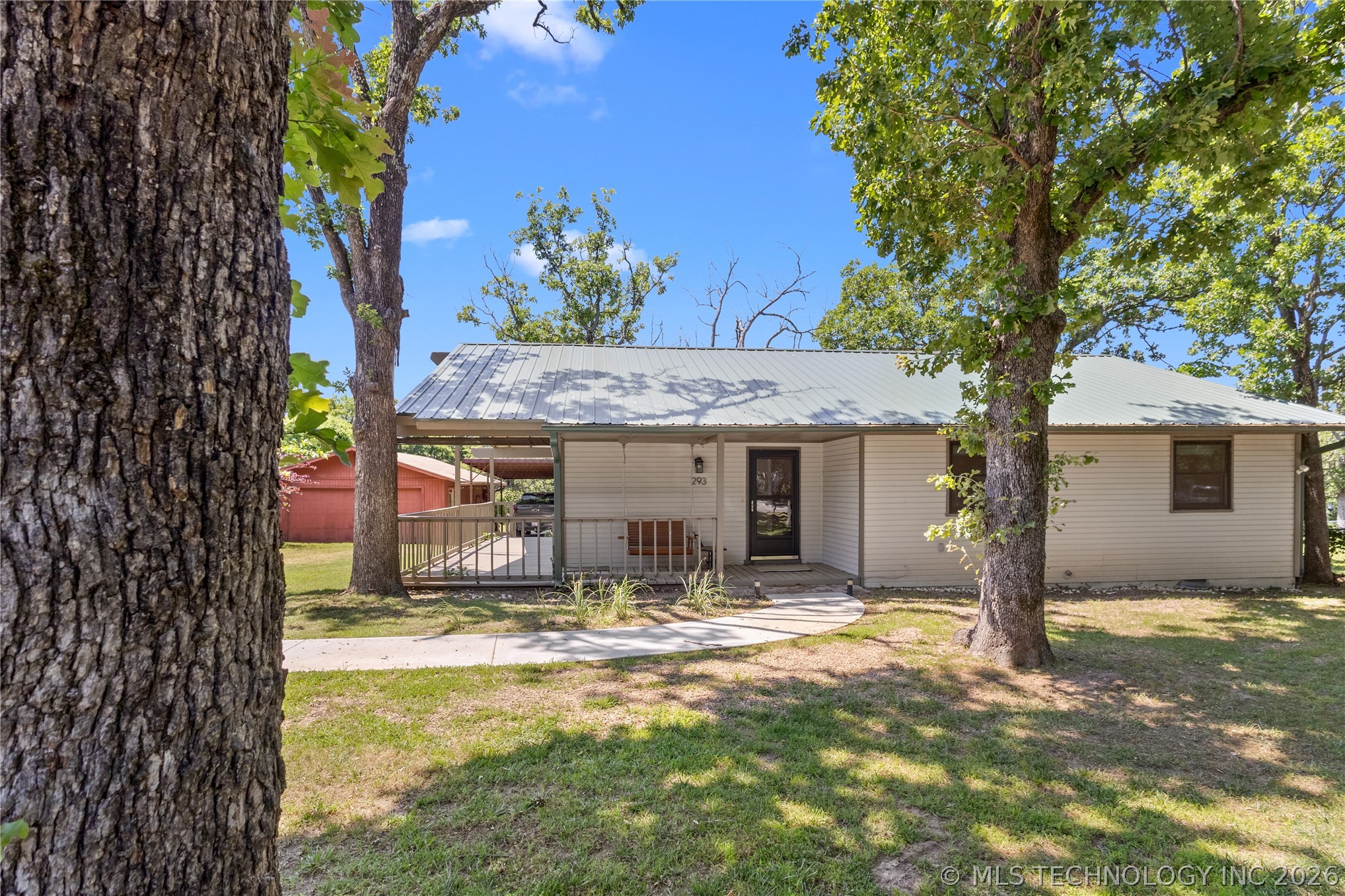 293 Kiamichi Eufaula OK 74432