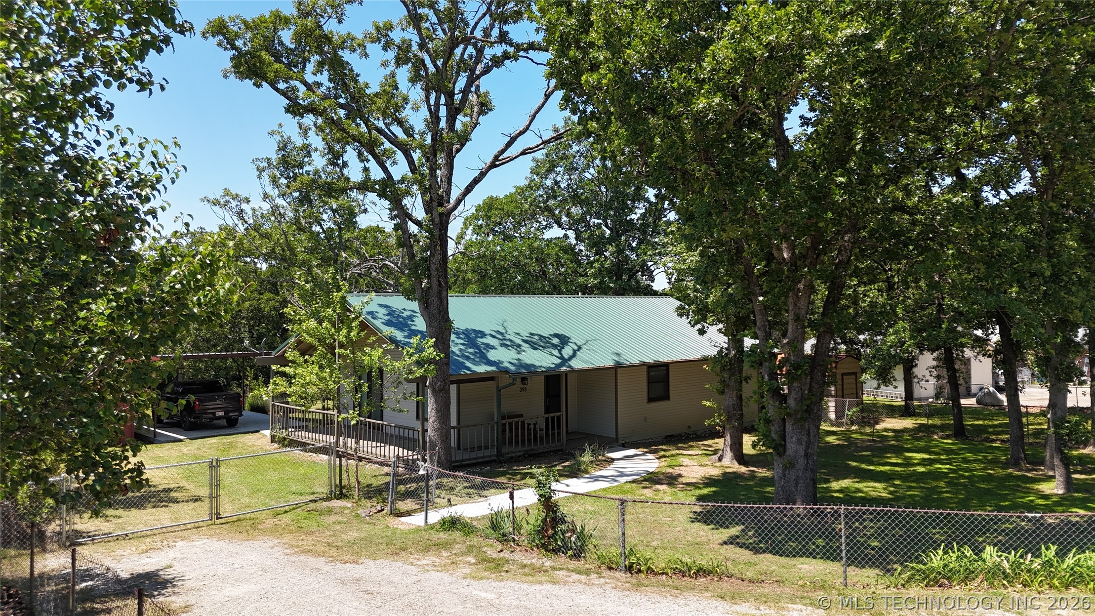 293 Kiamichi Eufaula OK 74432