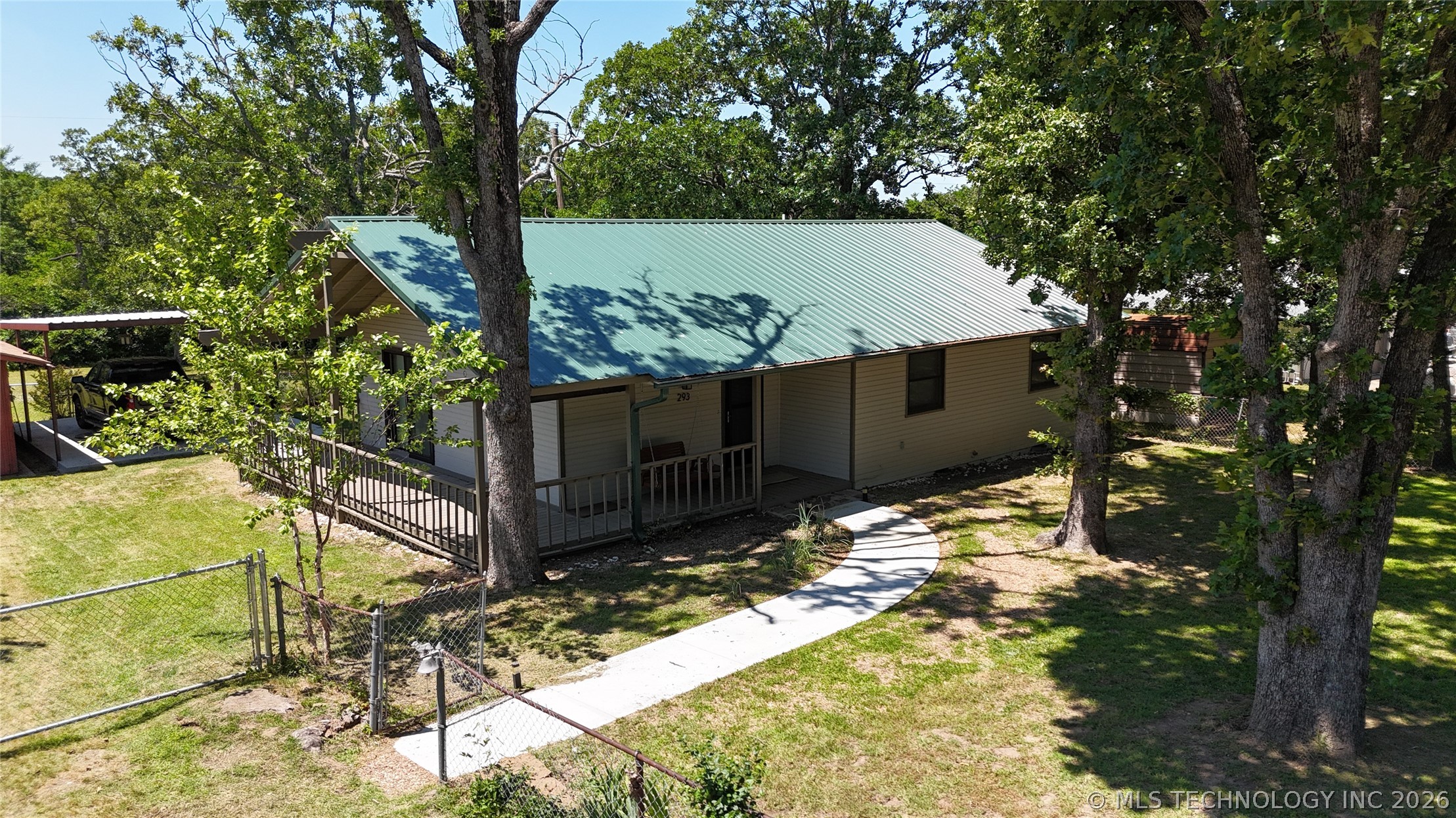 293 Kiamichi Eufaula OK 74432
