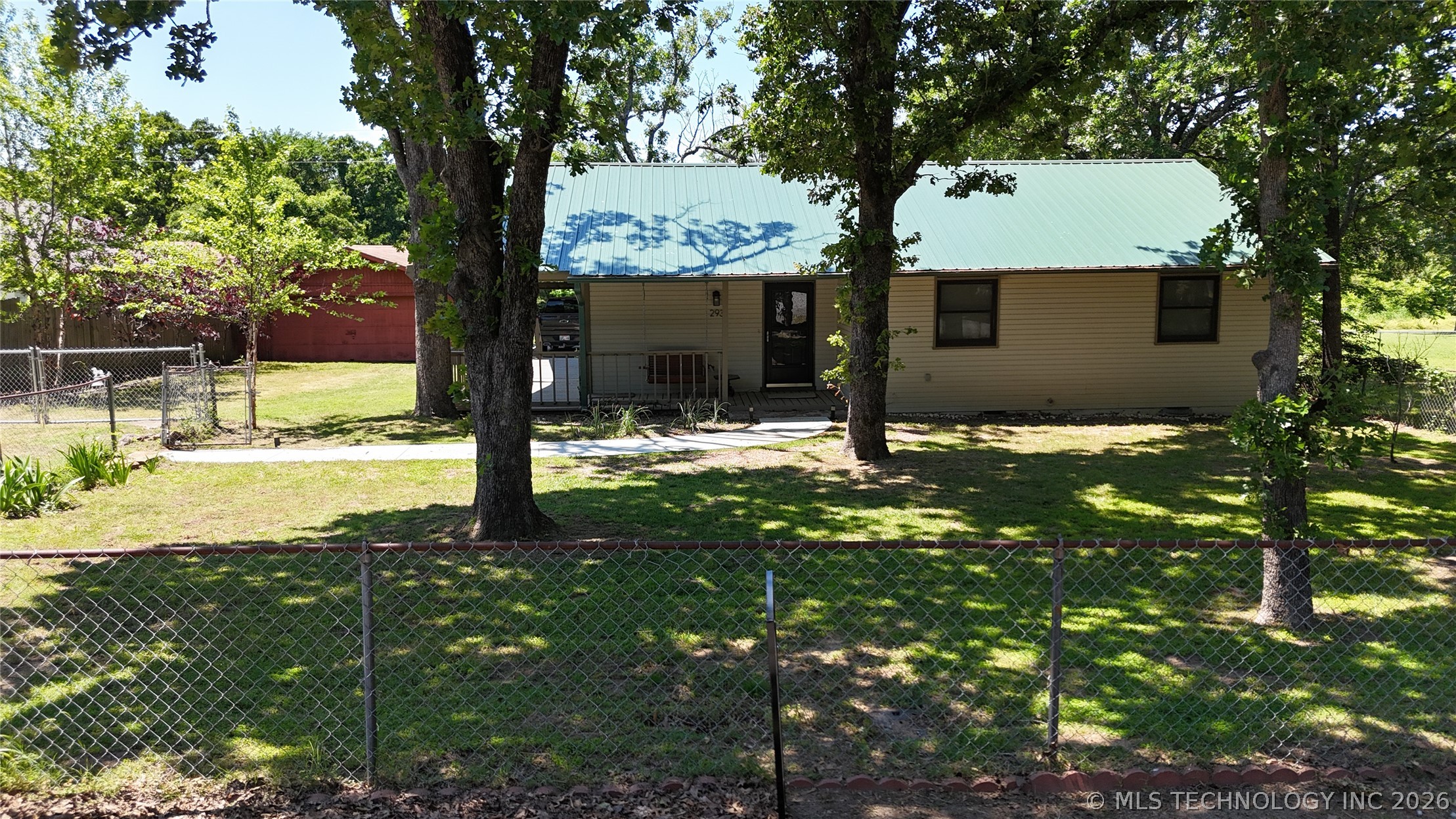 293 Kiamichi Eufaula OK 74432