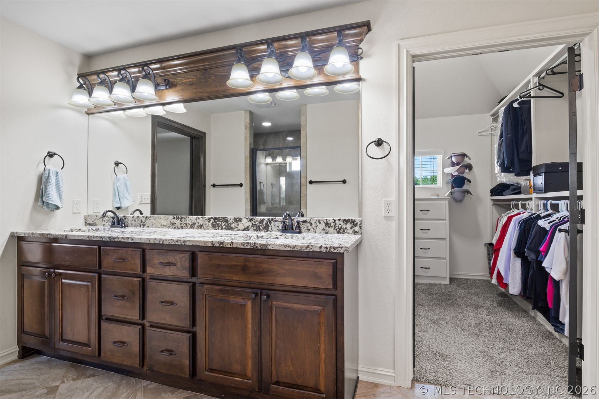 5100 E Hickory Bluff Drive Claremore OK 74019