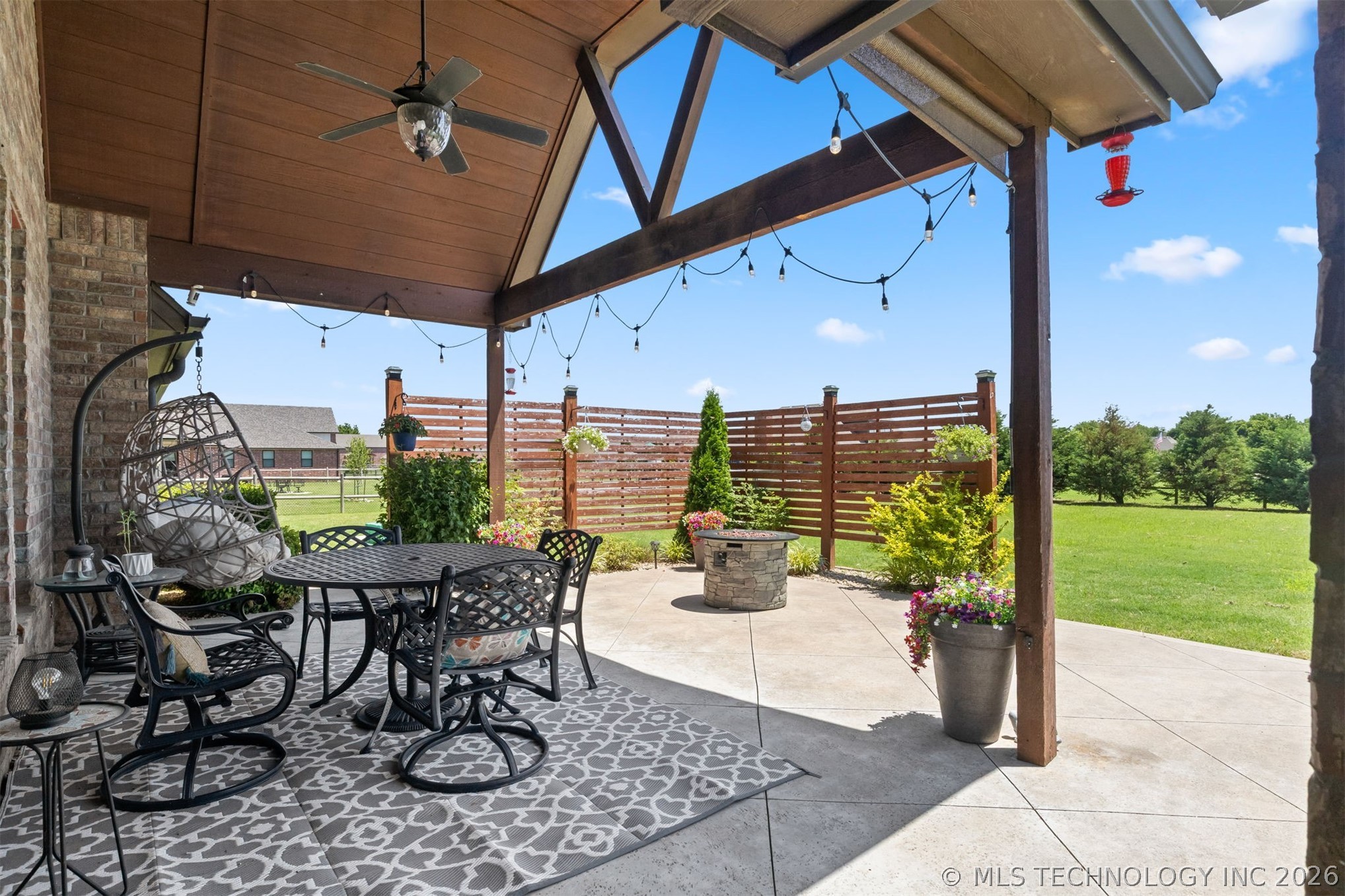 5100 E Hickory Bluff Drive Claremore OK 74019
