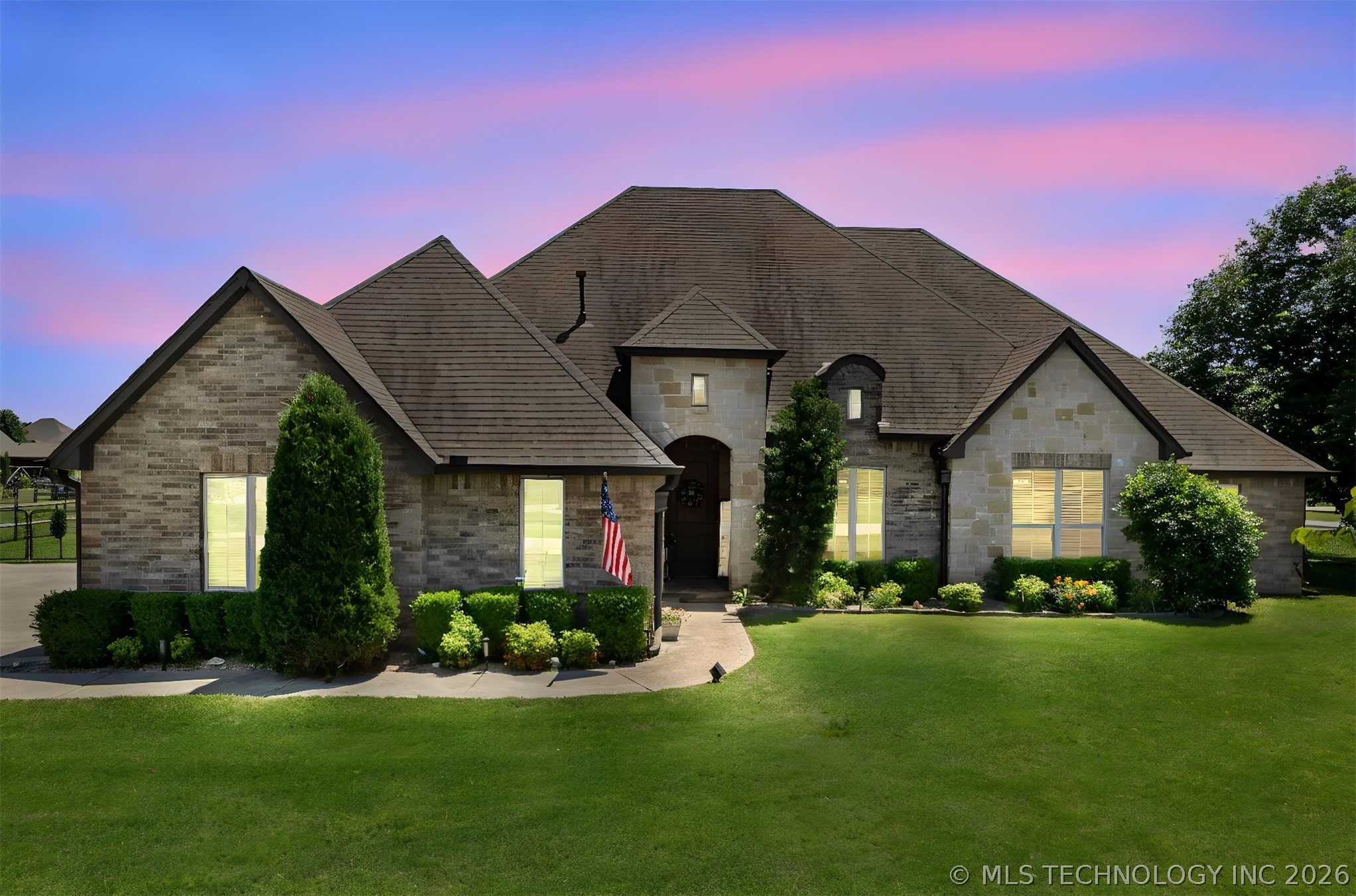 5100 E Hickory Bluff Drive Claremore OK 74019