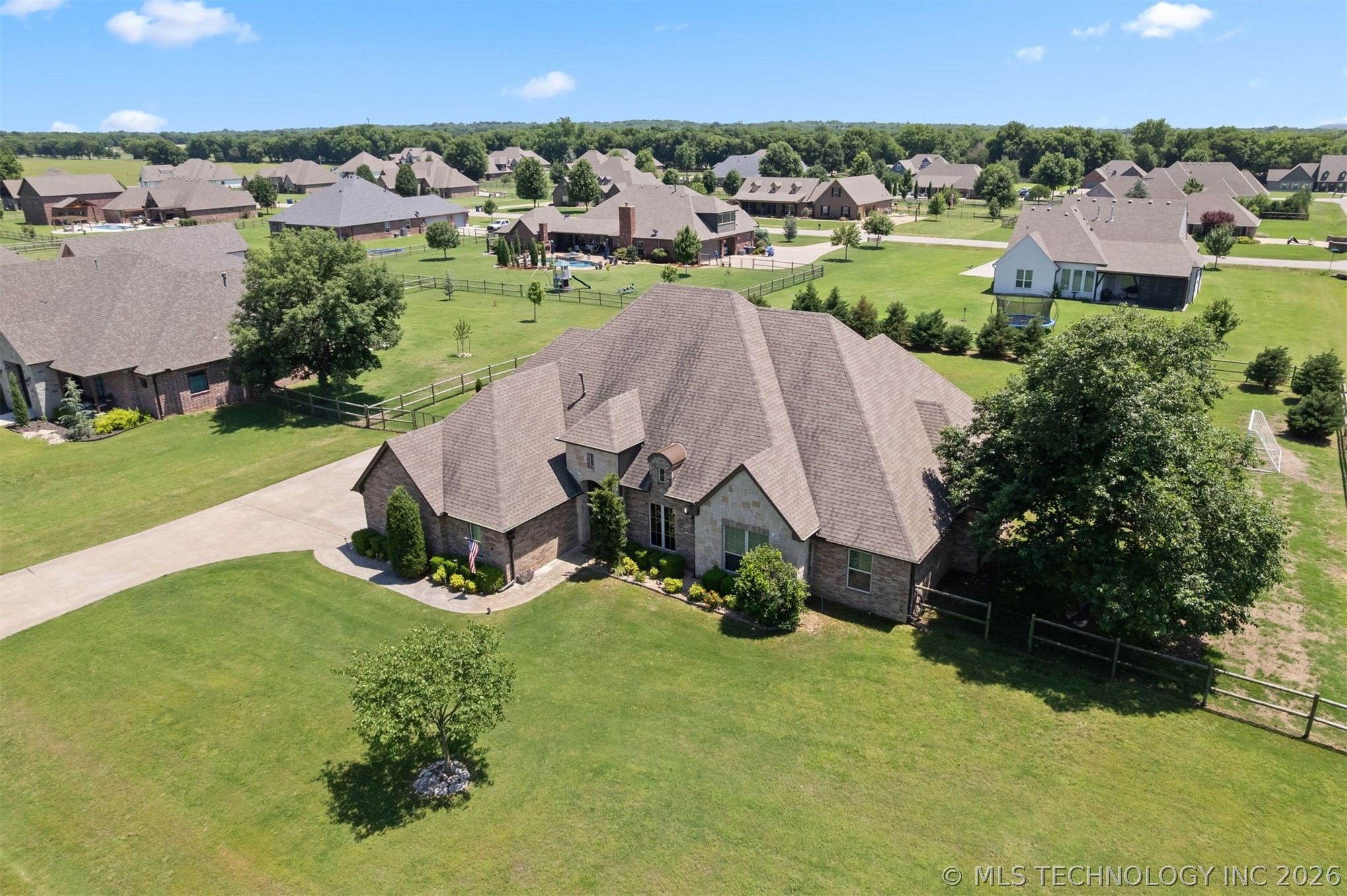 5100 E Hickory Bluff Drive Claremore OK 74019
