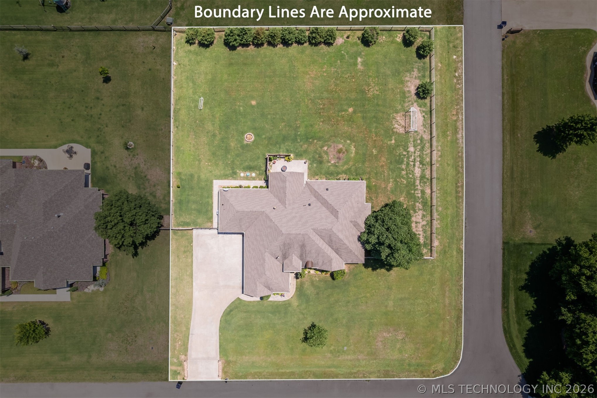 5100 E Hickory Bluff Drive Claremore OK 74019