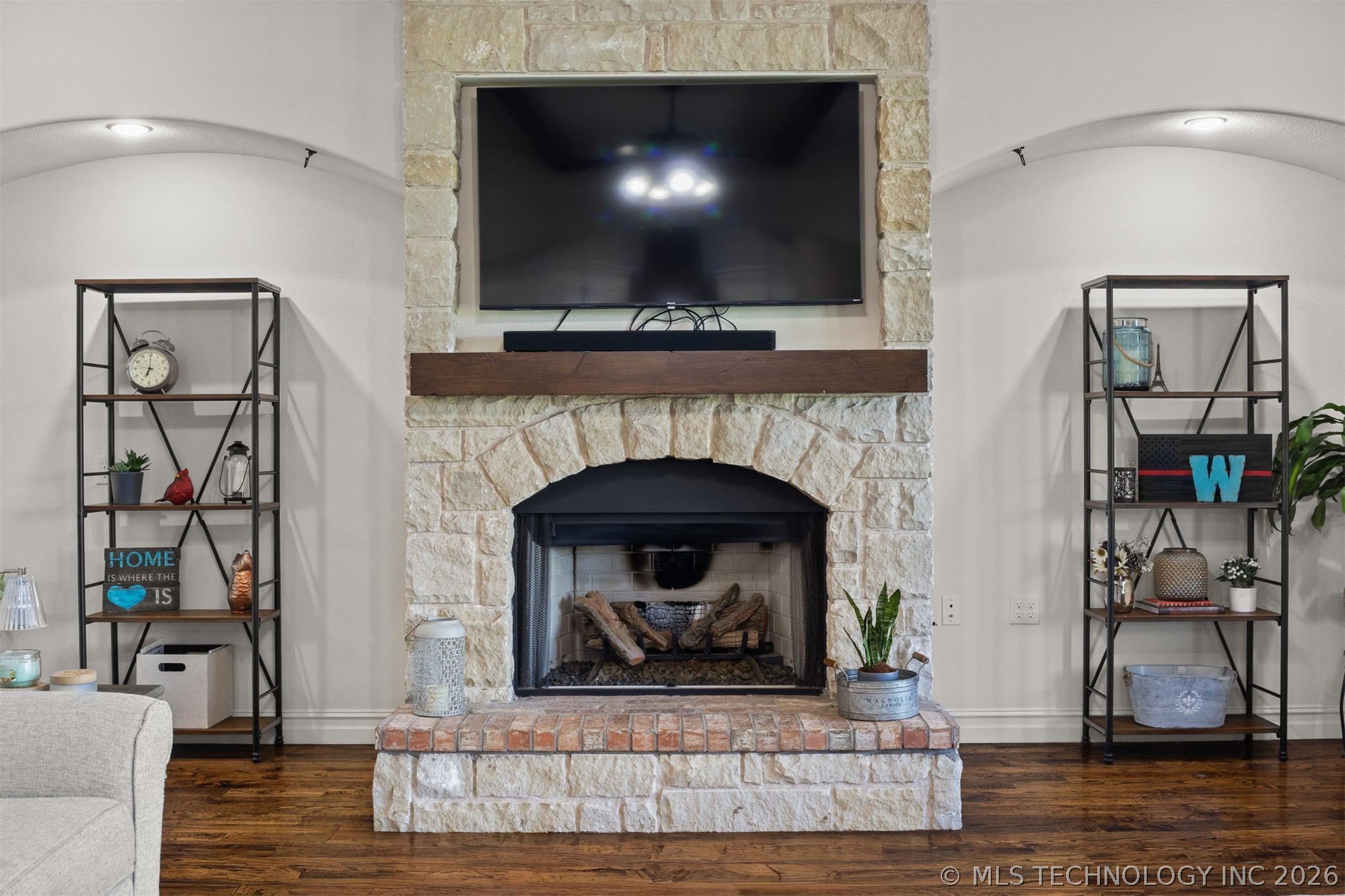 5100 E Hickory Bluff Drive Claremore OK 74019
