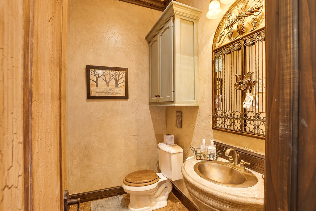 1202 Walker Circle Ada OK 74820