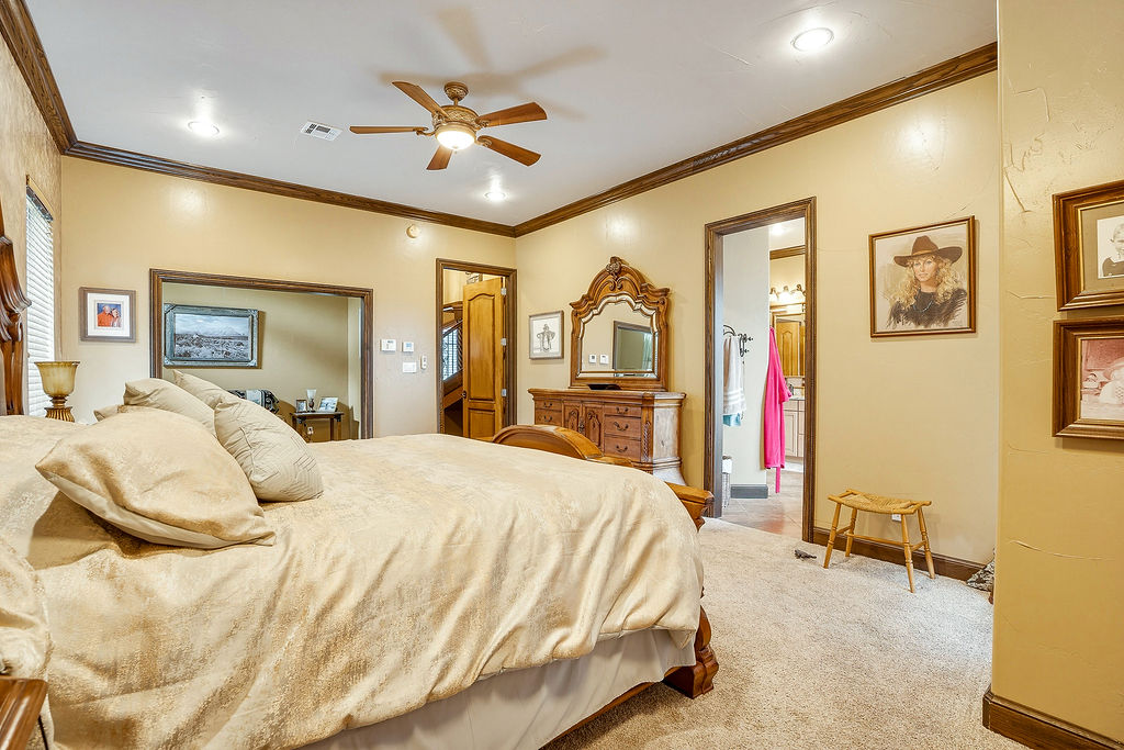 1202 Walker Circle Ada OK 74820