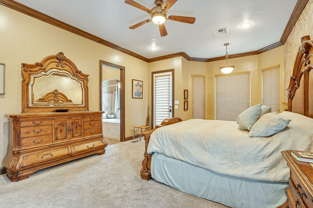 1202 Walker Circle Ada OK 74820