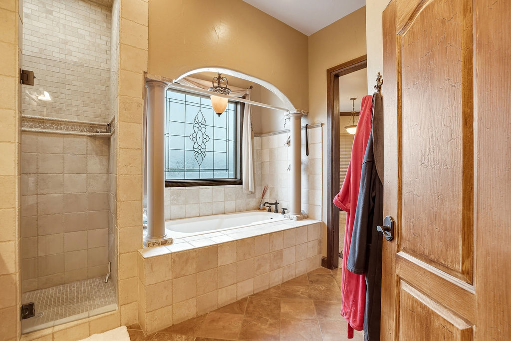 1202 Walker Circle Ada OK 74820