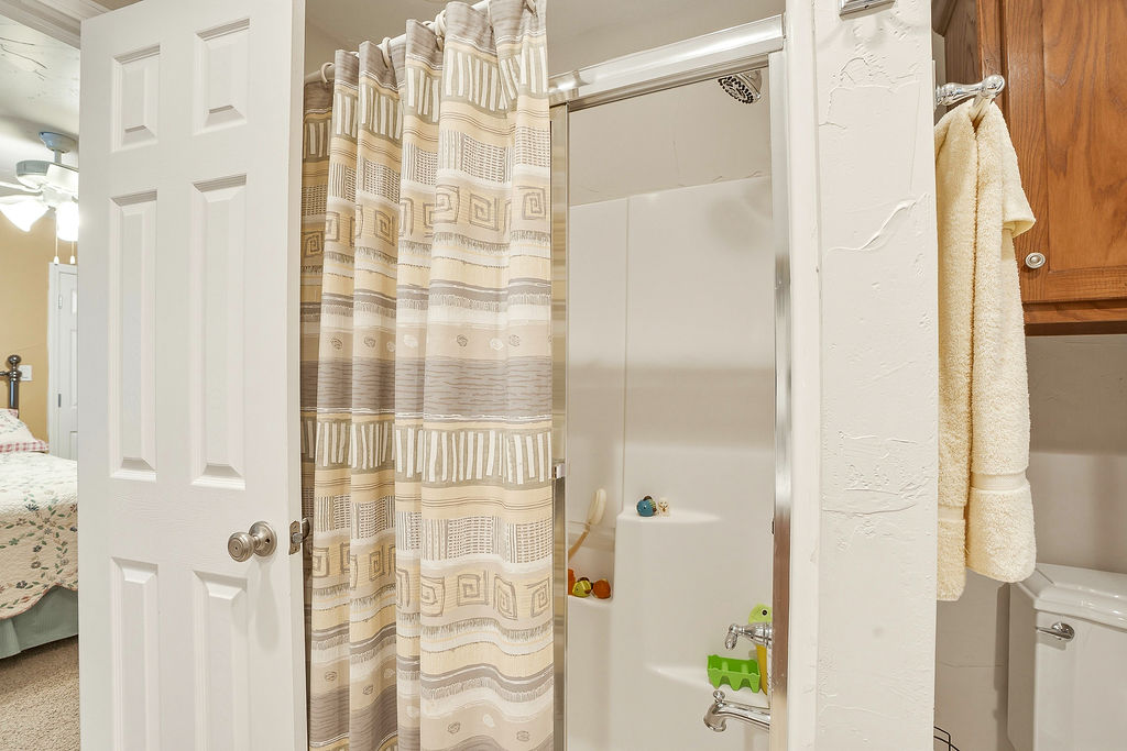 1202 Walker Circle Ada OK 74820
