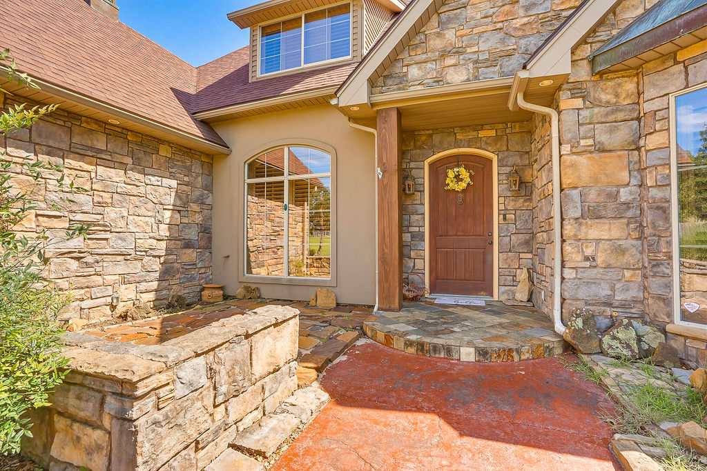 1202 Walker Circle Ada OK 74820