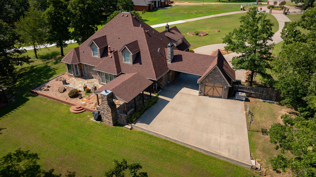 1202 Walker Circle Ada OK 74820