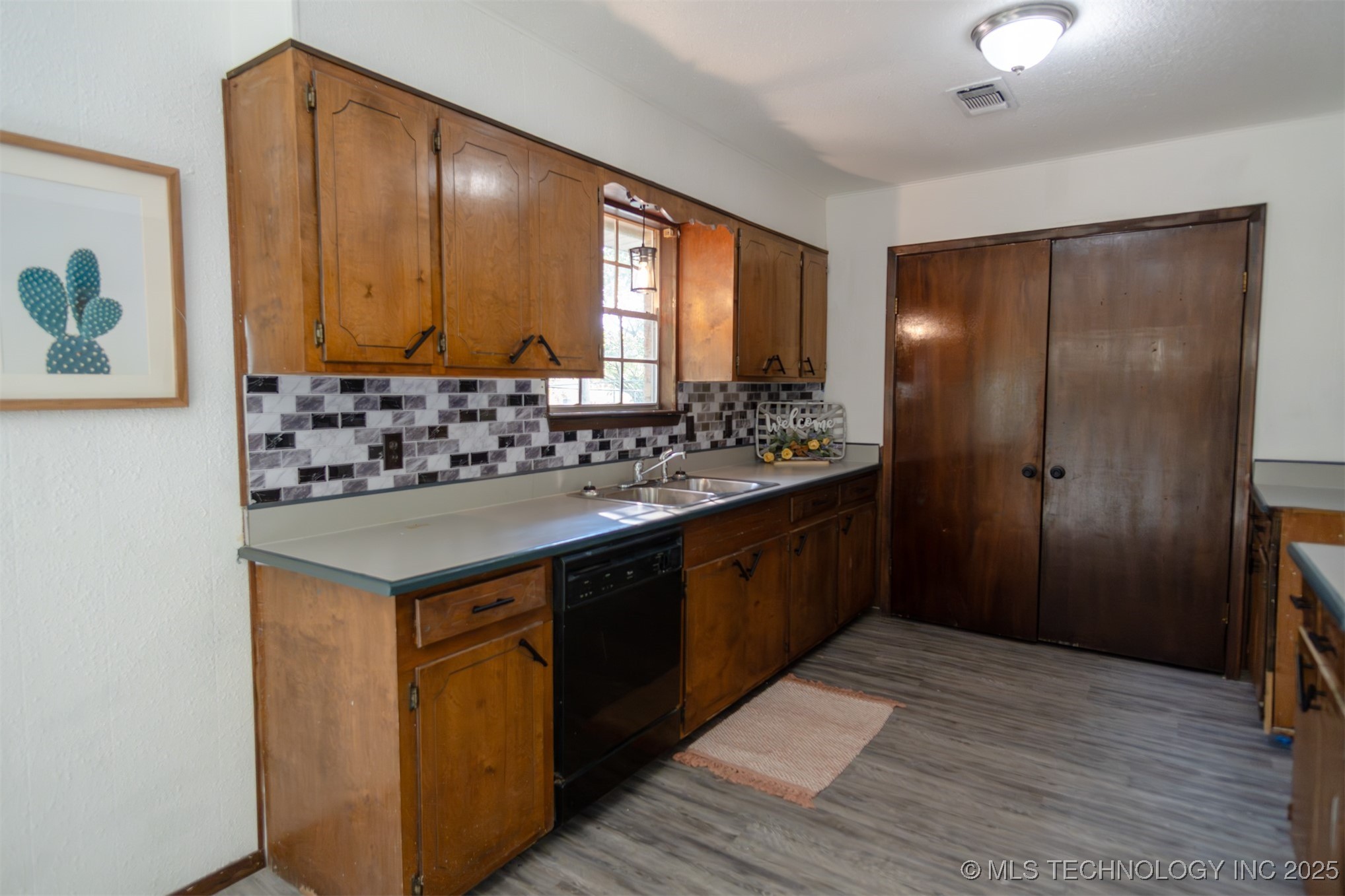 207 SE K Antlers OK 74523