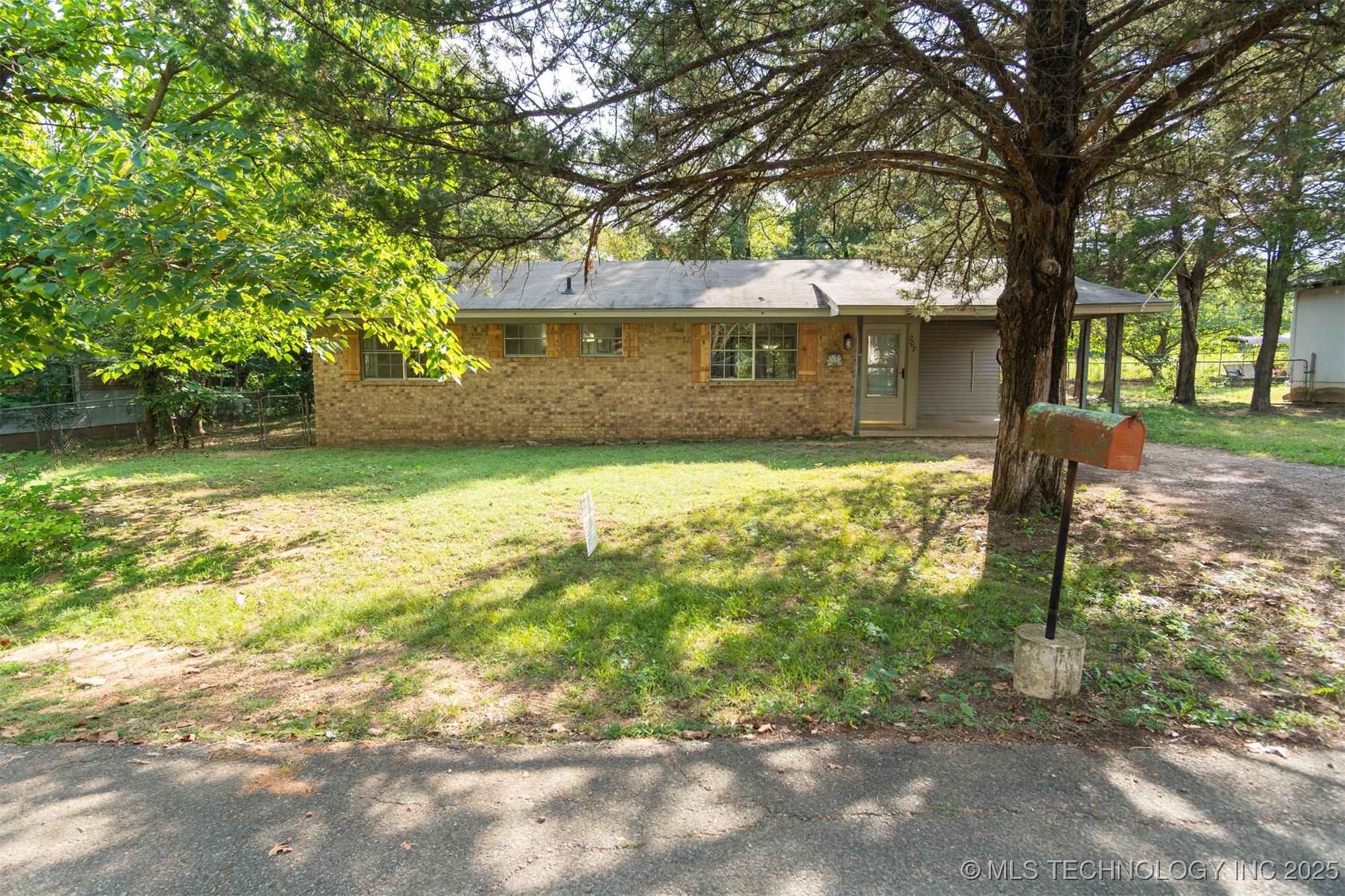 207 SE K Antlers OK 74523