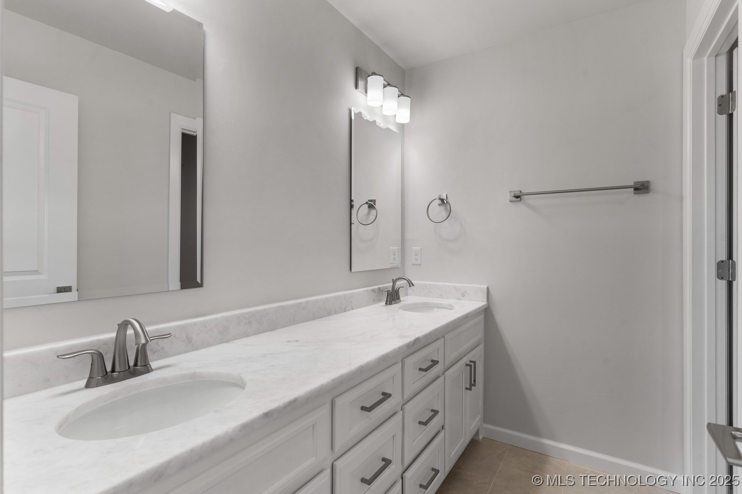 2833 E 142nd Street S Bixby OK 74008