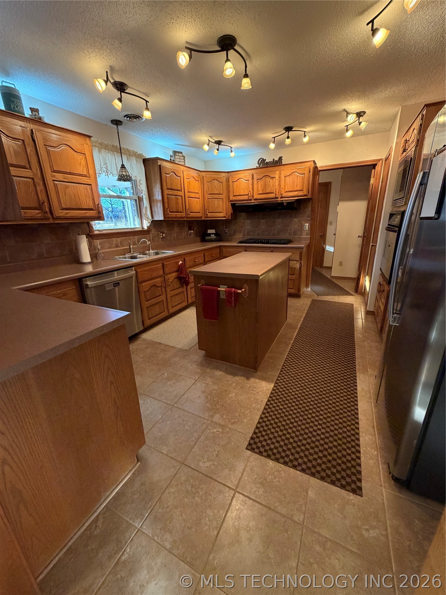 1302 N Miami Avenue Chouteau OK 74337