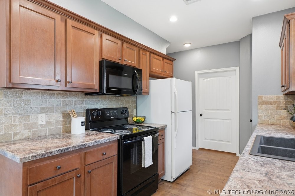 310 E 4th Street Claremore OK 74017