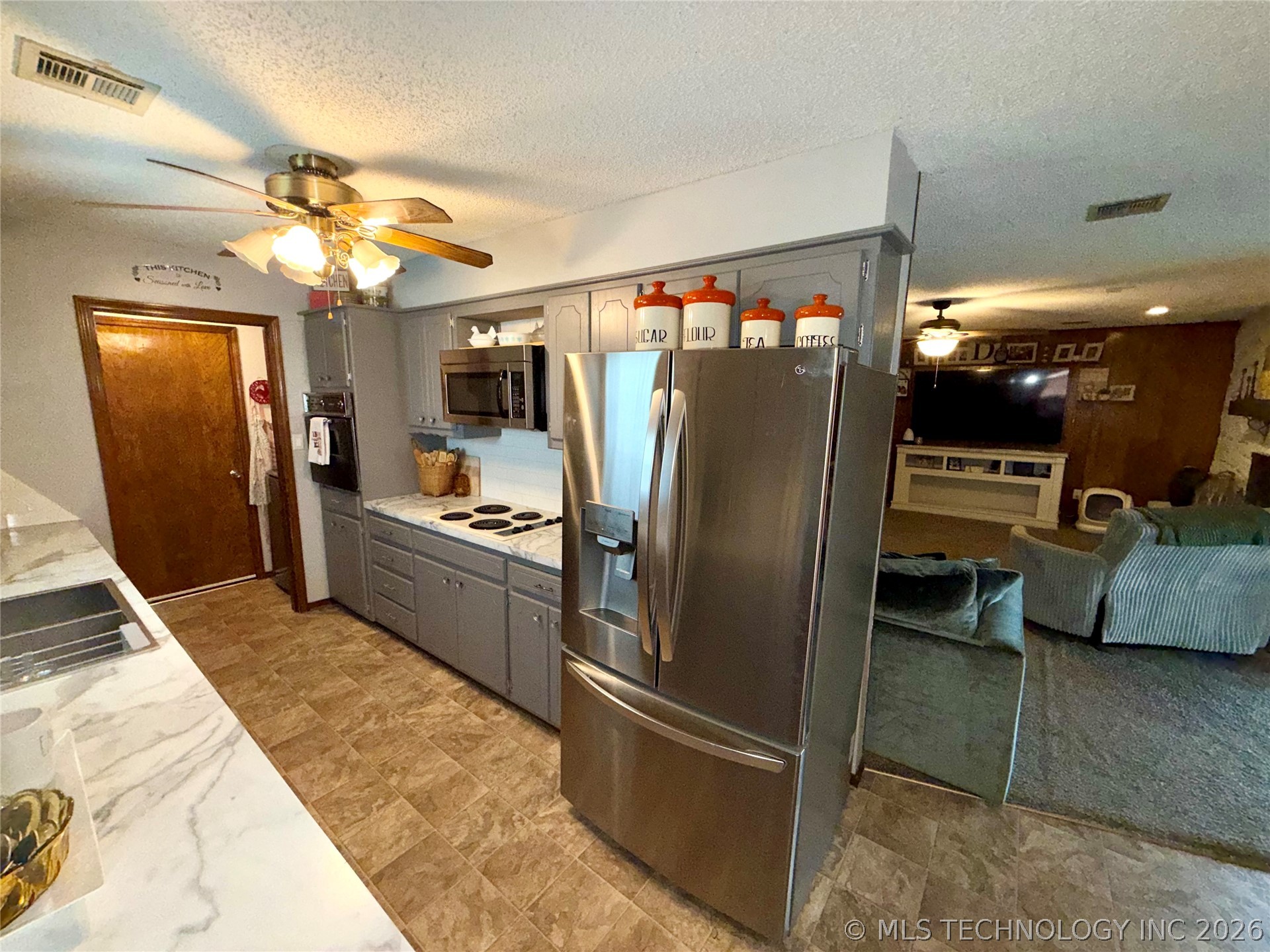 1101 Wade Wells Drive Henryetta OK 74437