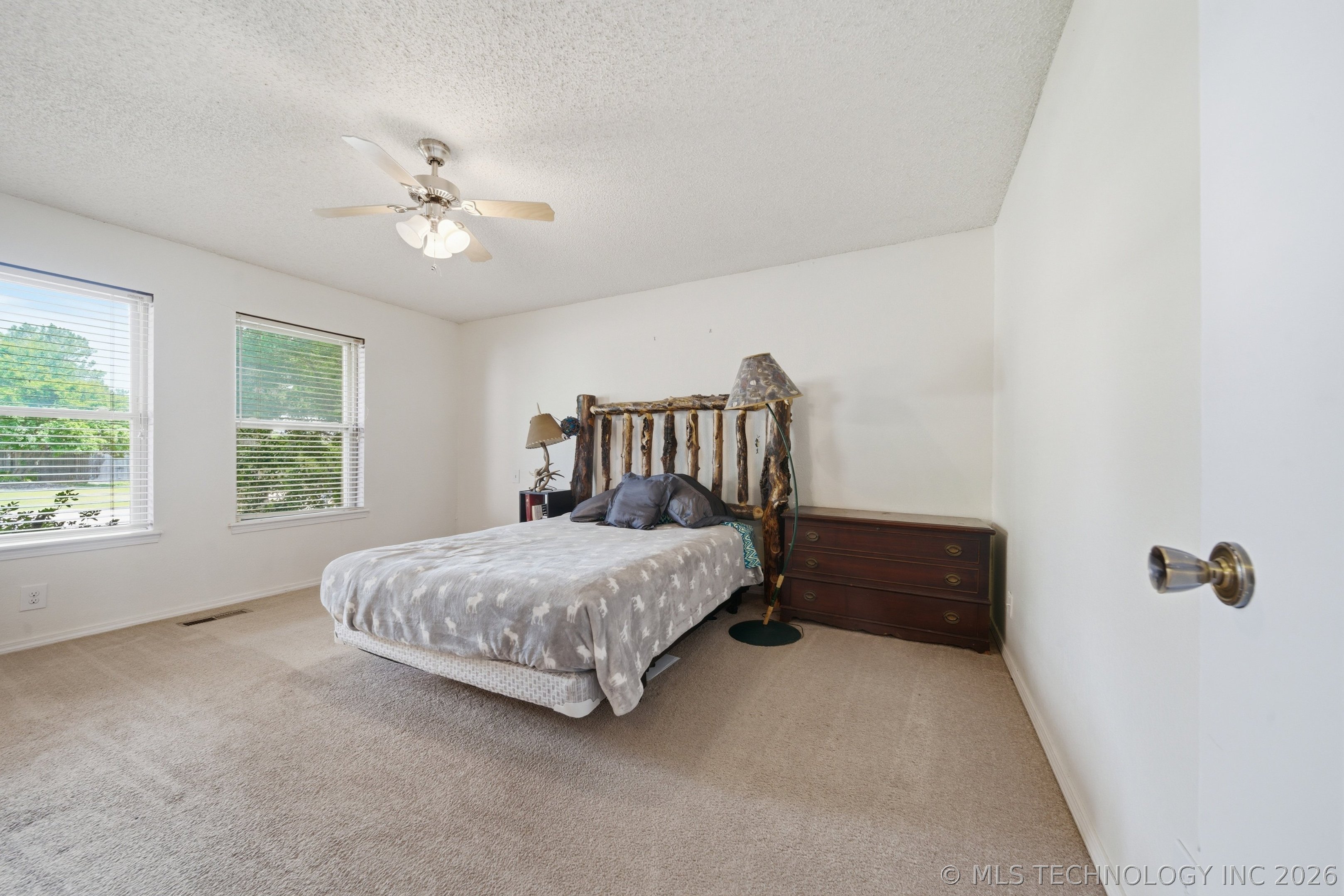 9422 S 70th Eastavenue E Tulsa OK 74133