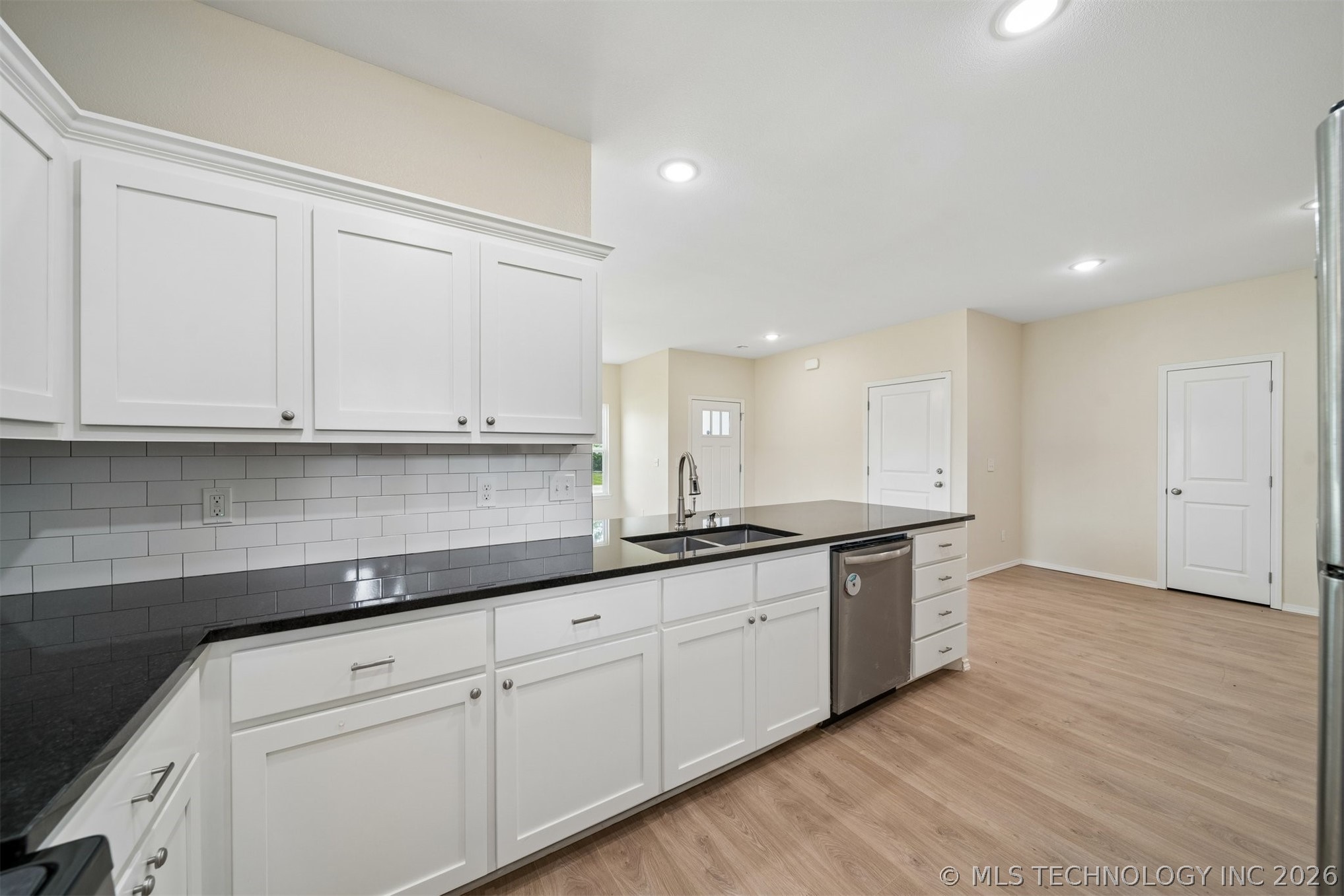 1211 E Perkins Avenue Sapulpa OK 74066