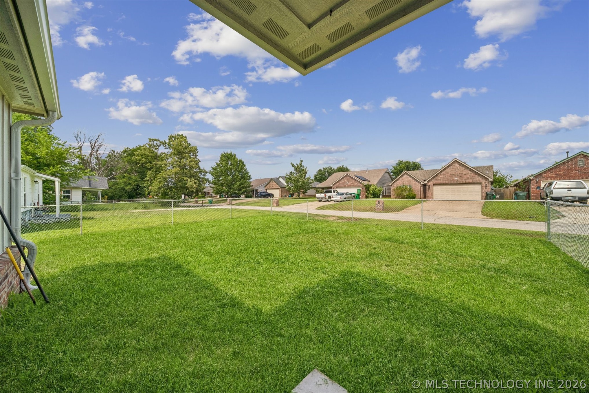 1211 E Perkins Avenue Sapulpa OK 74066