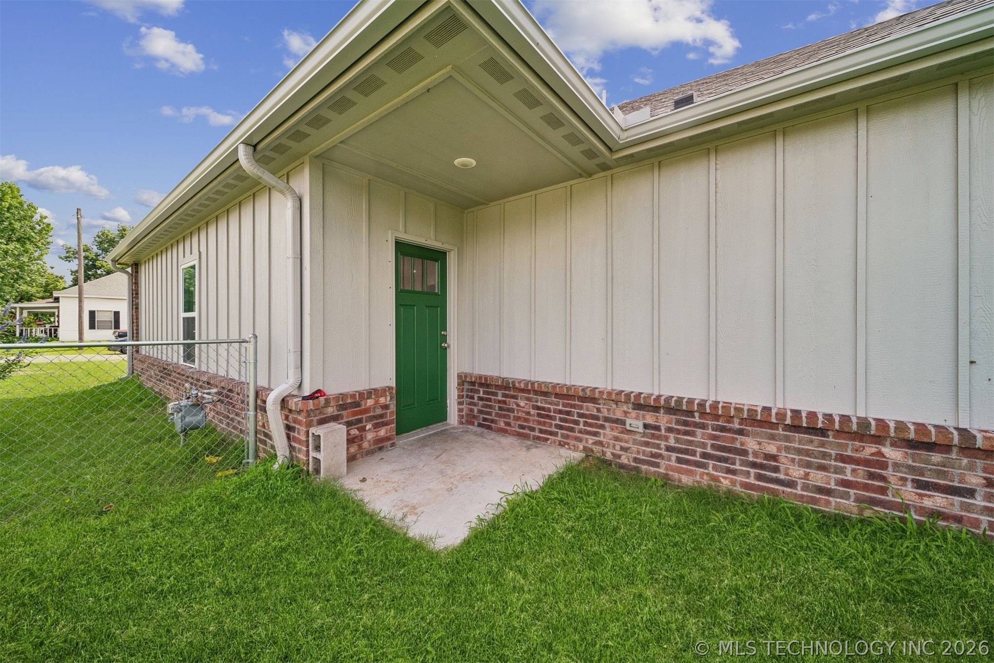 1211 E Perkins Avenue Sapulpa OK 74066