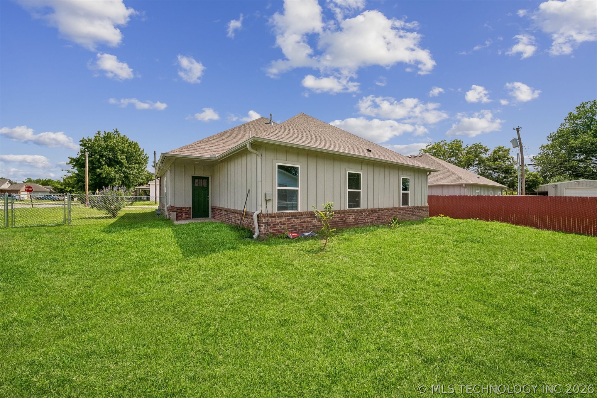 1211 E Perkins Avenue Sapulpa OK 74066