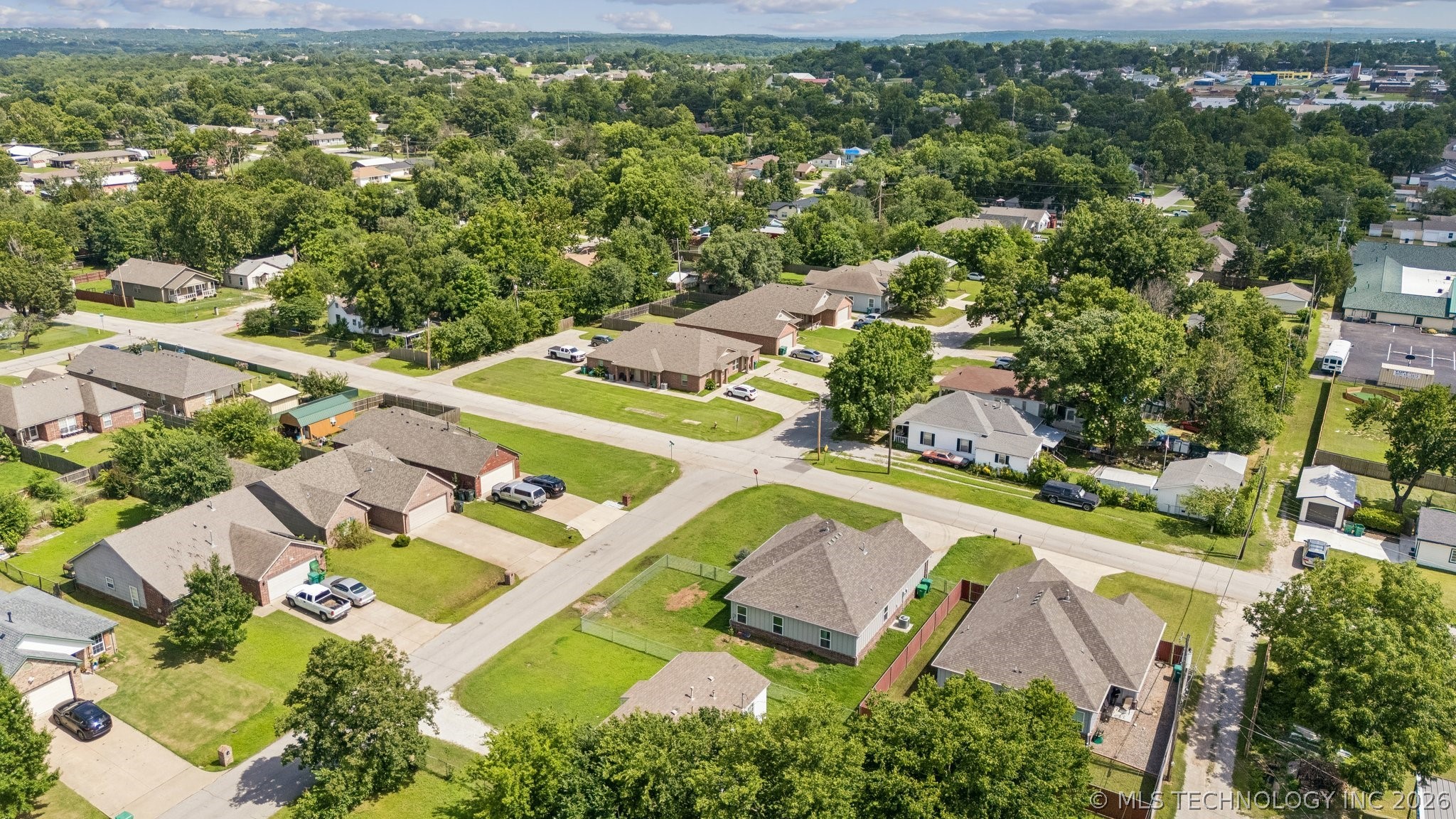 1211 E Perkins Avenue Sapulpa OK 74066