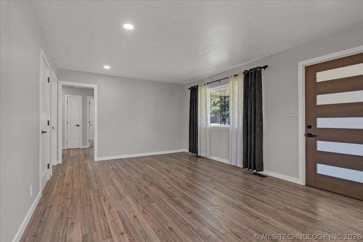 2187 S 76th Eastavenue Tulsa OK 74129